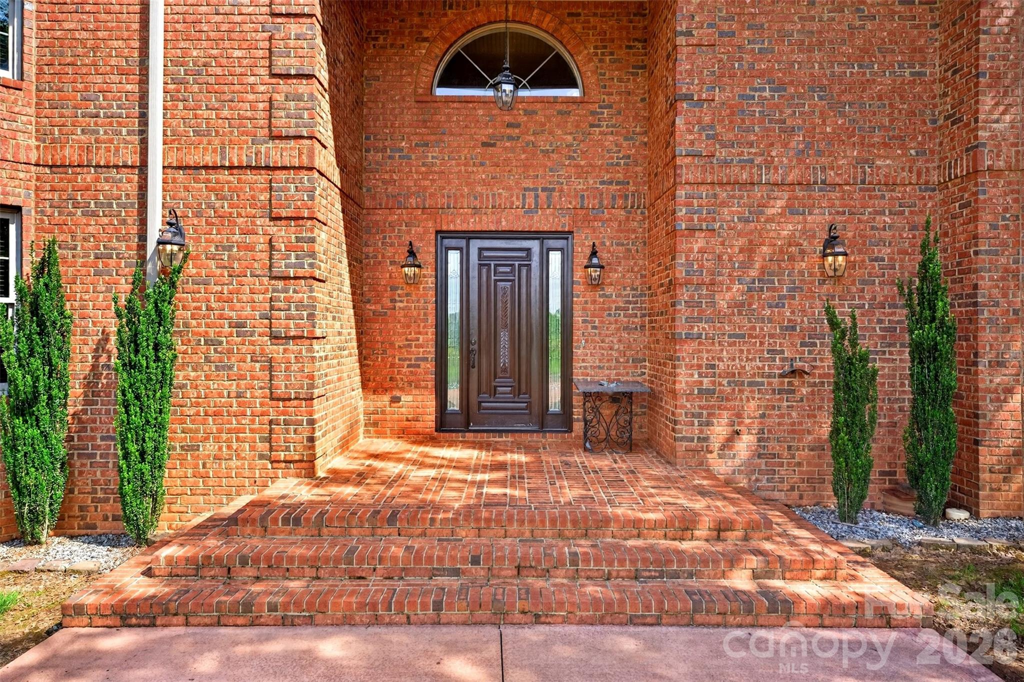 502 Hickory Hollow Road — Inman