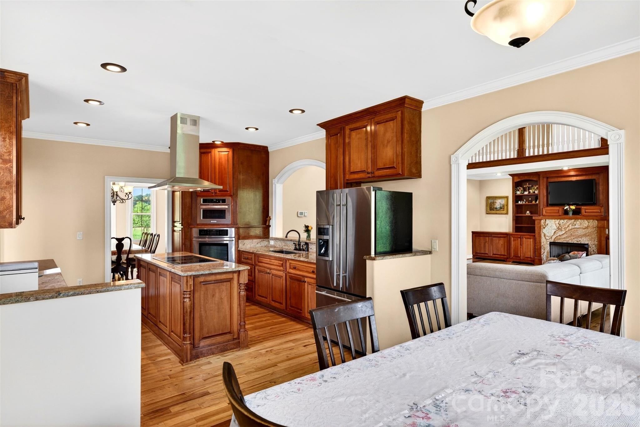 502 Hickory Hollow Road — Inman