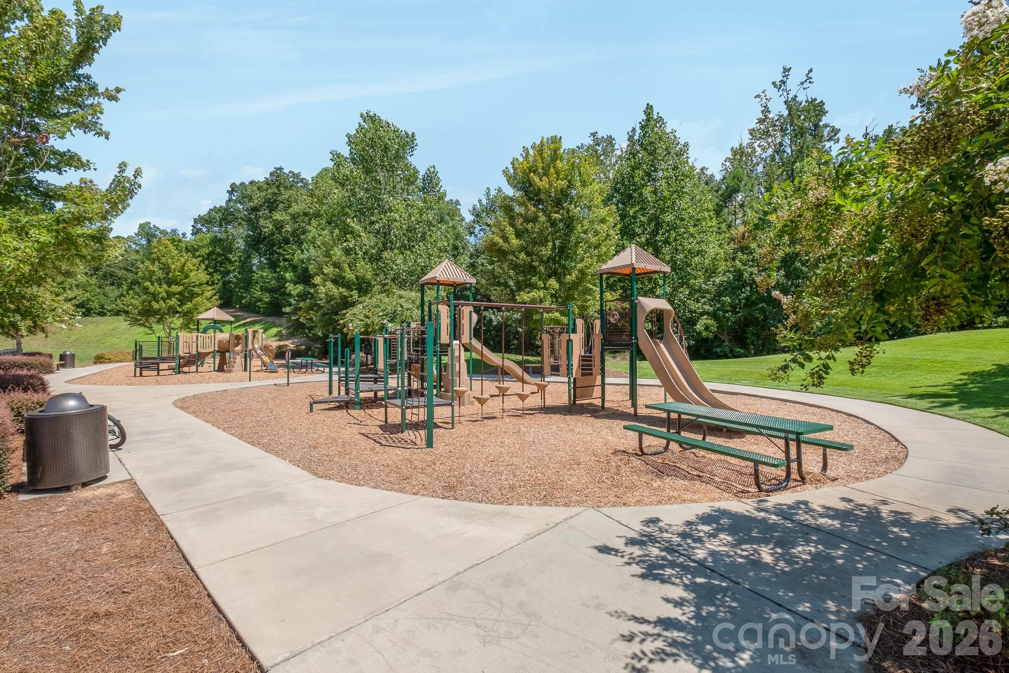 6003 Fallondale Road — Waxhaw