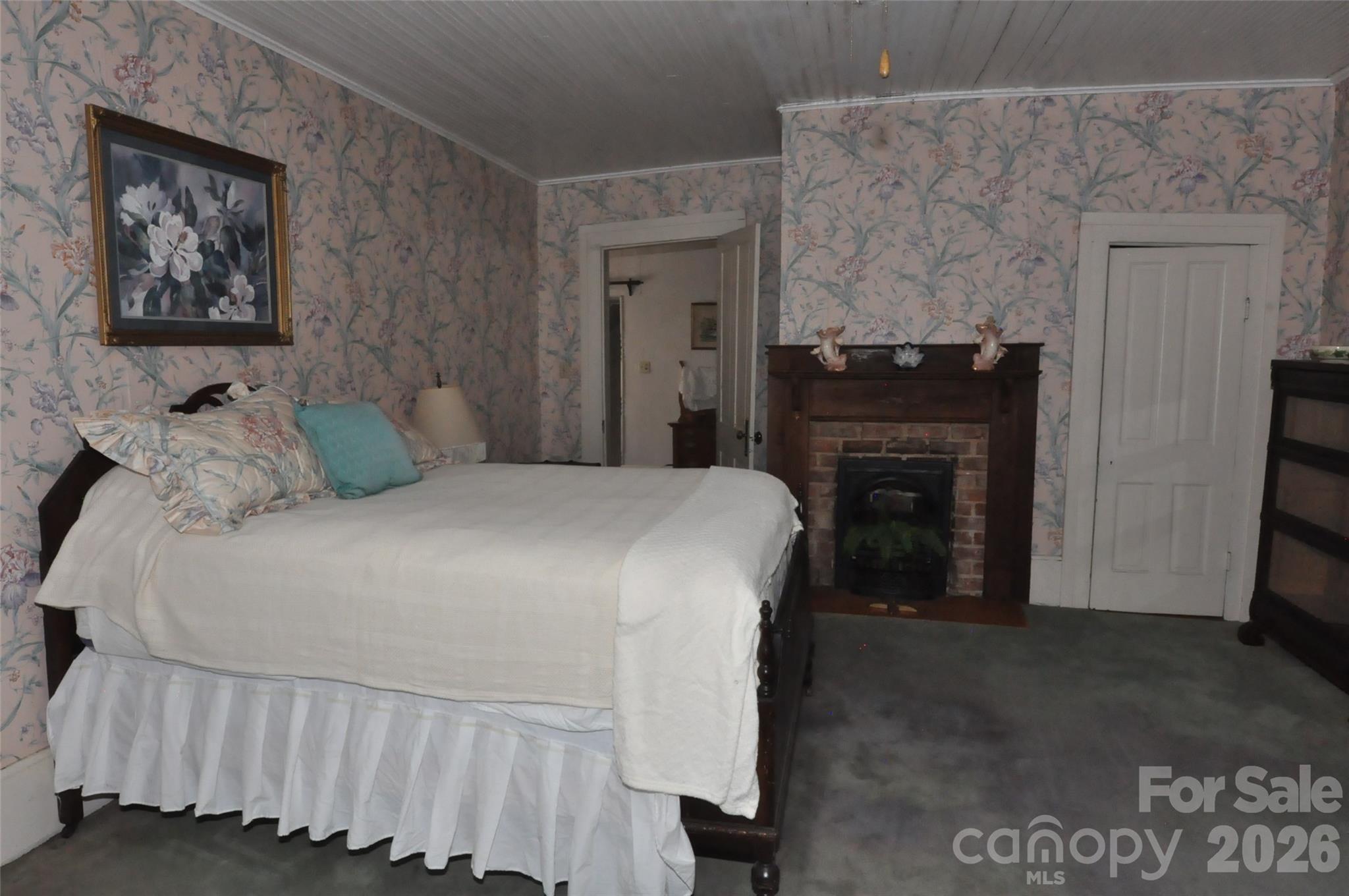 121 Hemphill Avenue — Chester