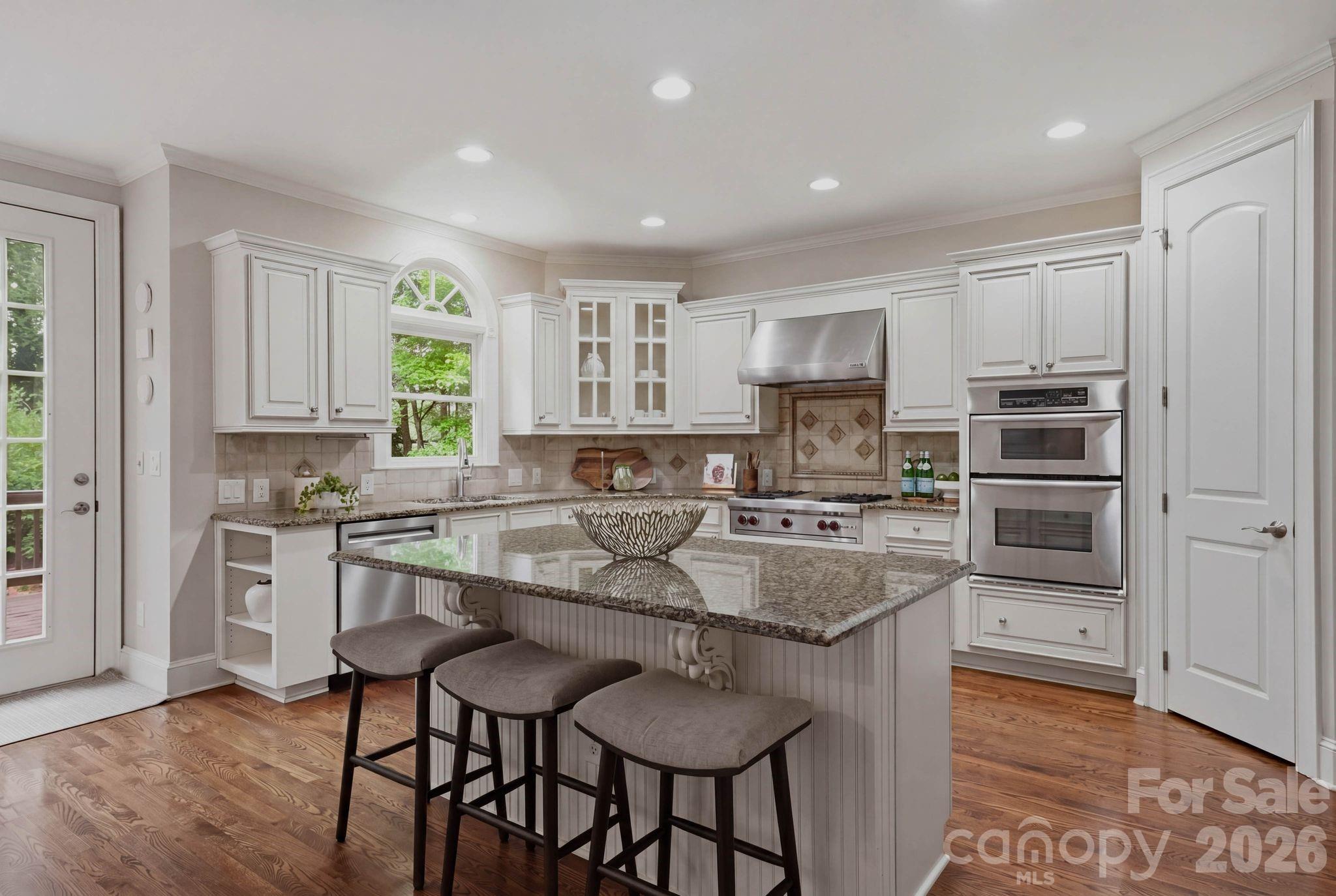 1107 Doverstone Court — Matthews
