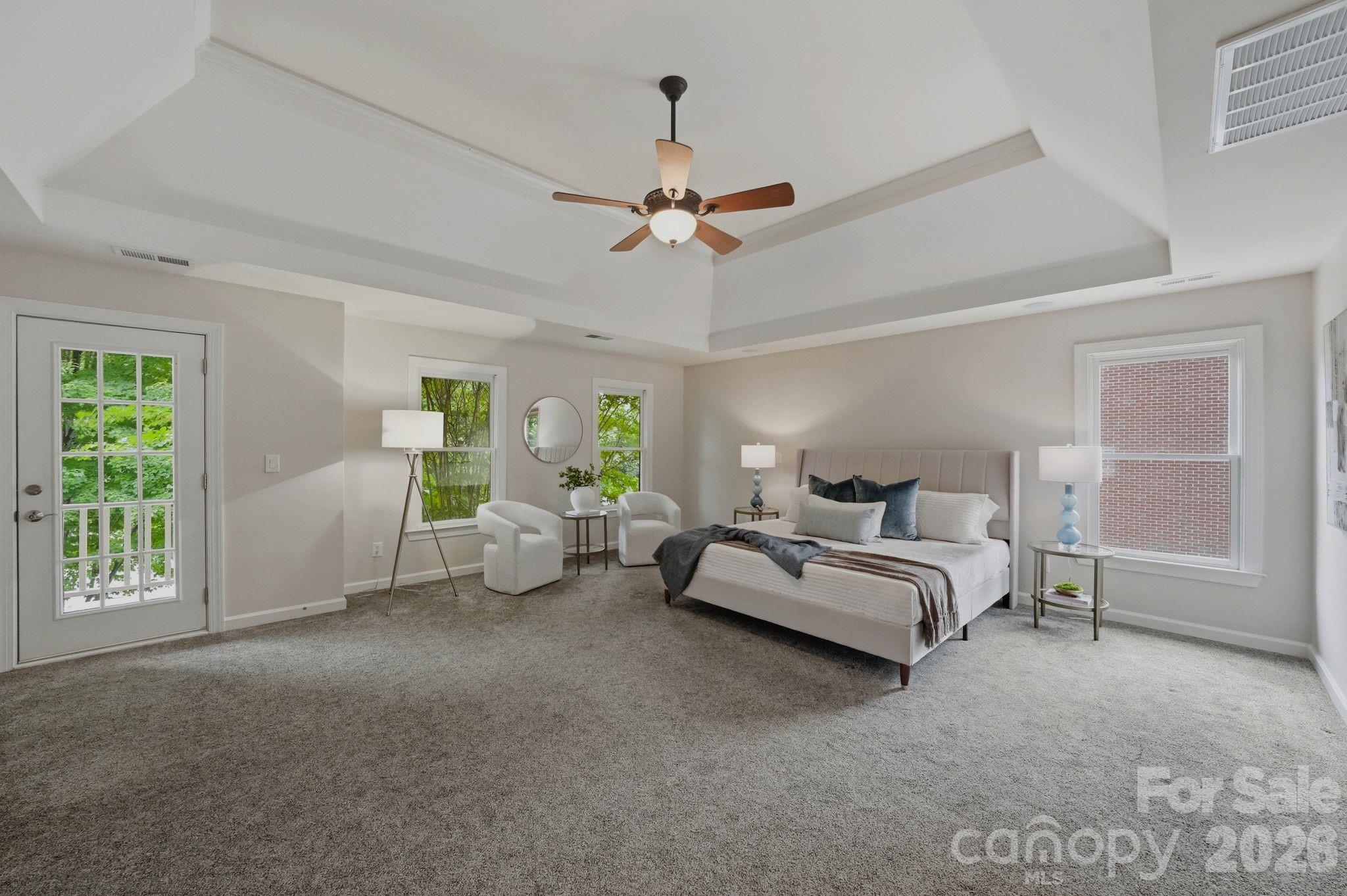 1107 Doverstone Court — Matthews