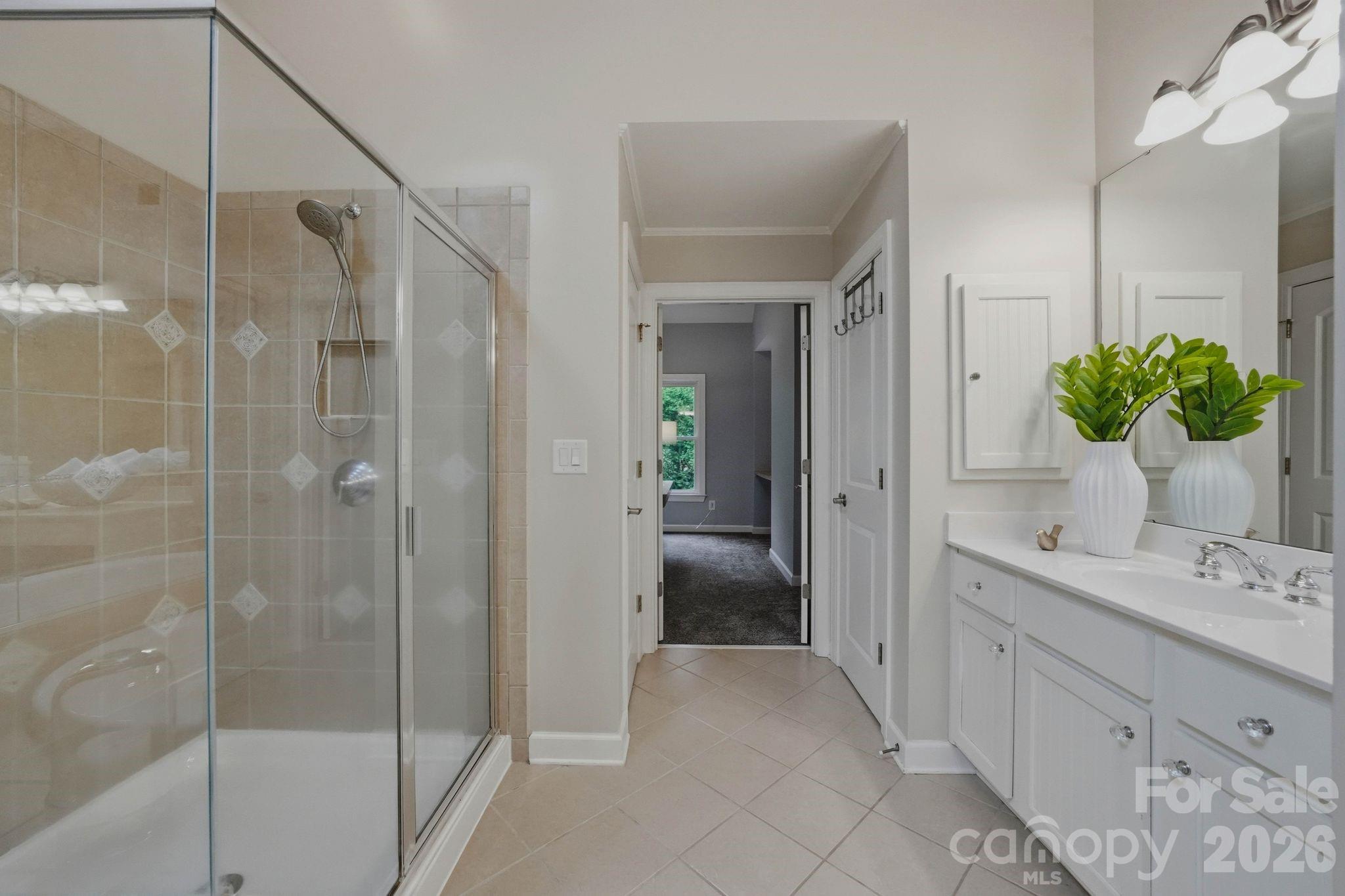 1107 Doverstone Court — Matthews