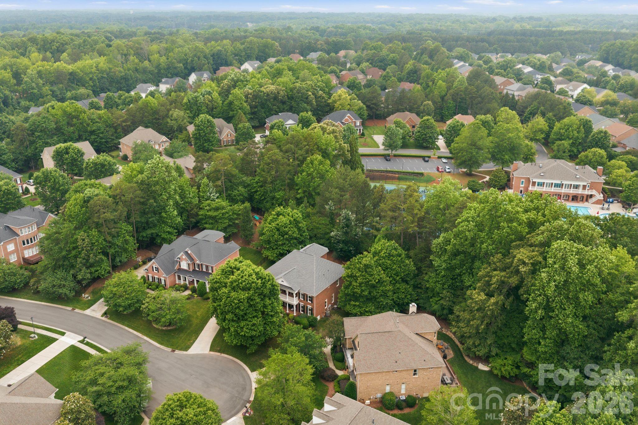 1107 Doverstone Court — Matthews