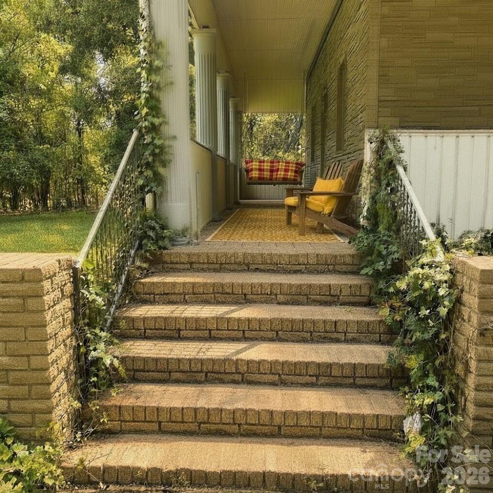 2051 Sutton Spring Road — York