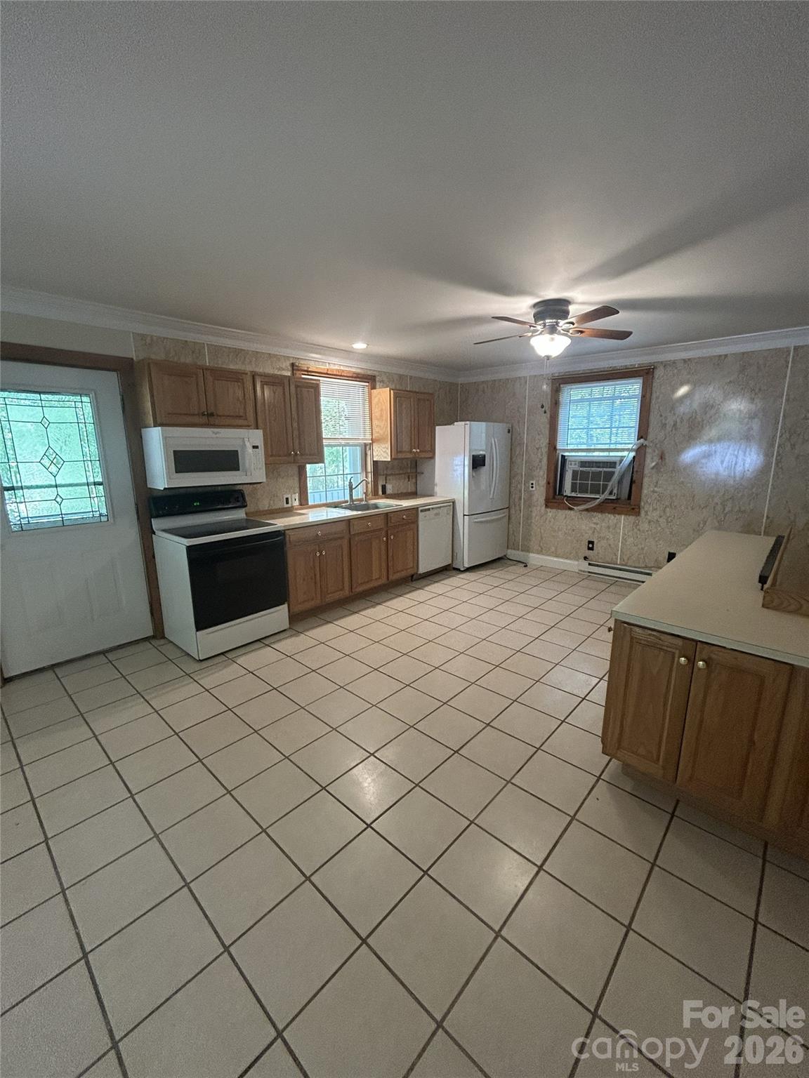 2051 Sutton Spring Road — York