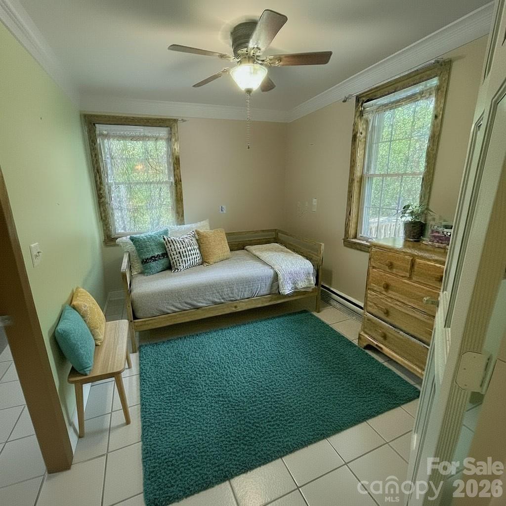 2051 Sutton Spring Road — York
