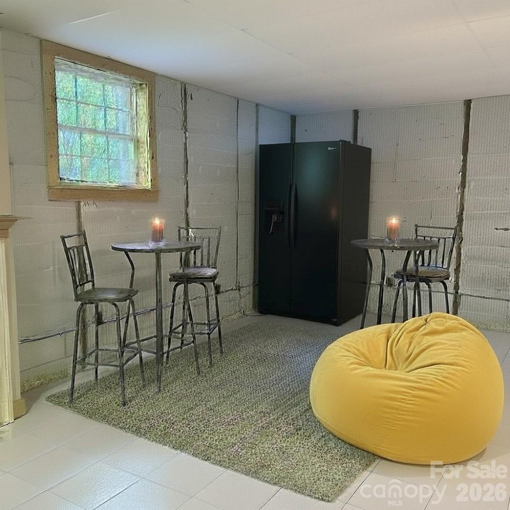 2051 Sutton Spring Road — York