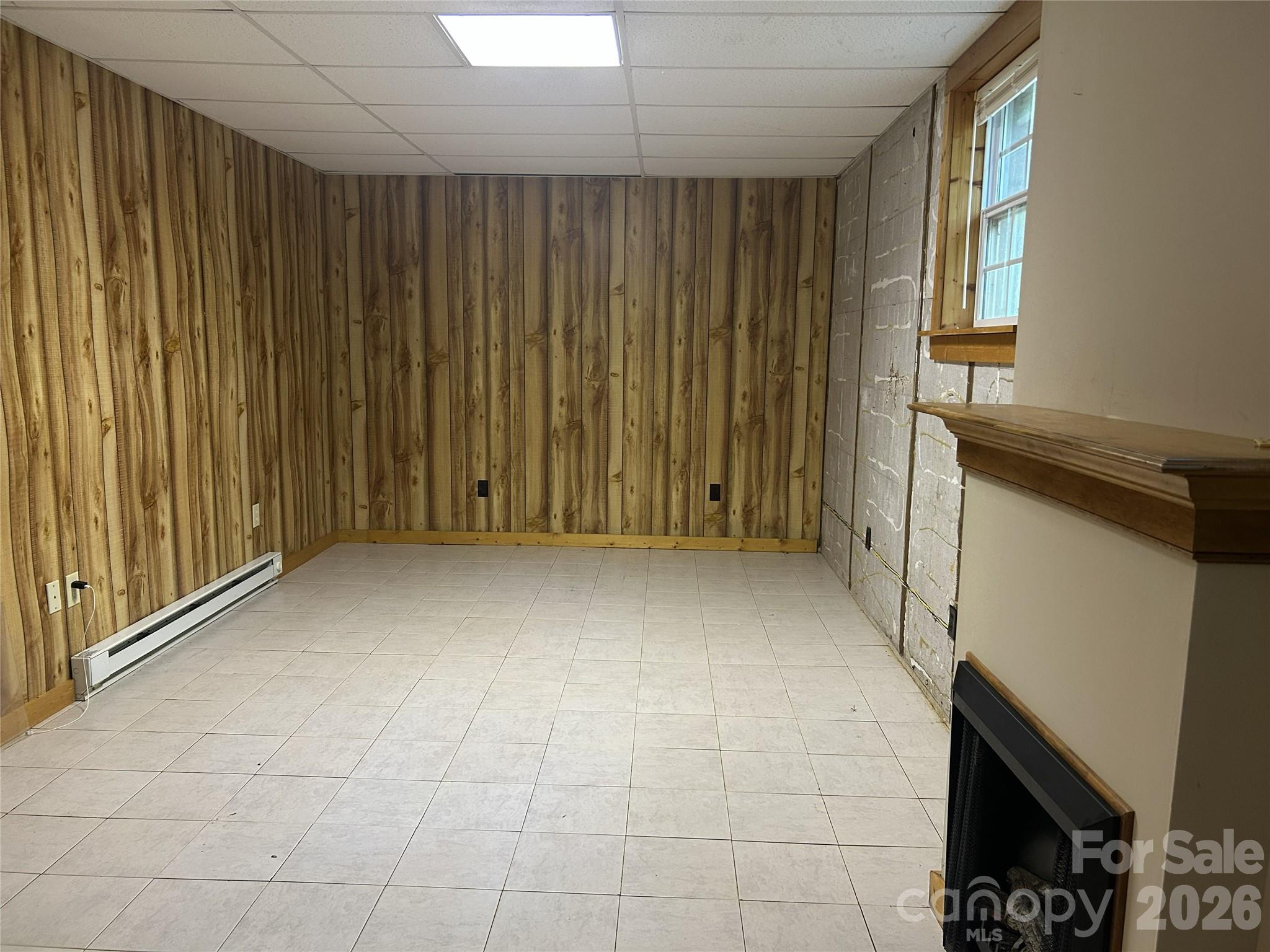 2051 Sutton Spring Road — York