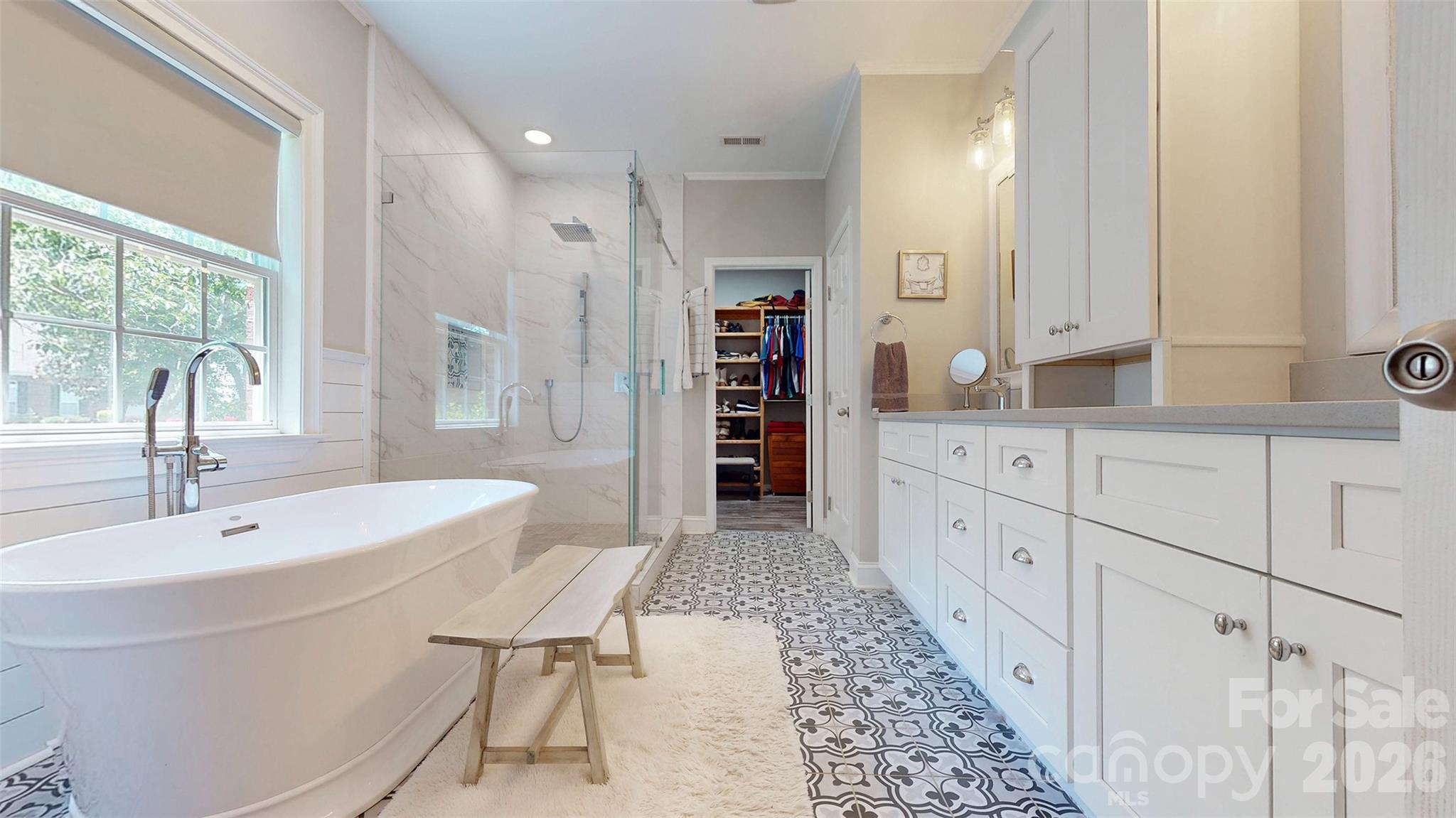 1000 Irish Moss Lane — Matthews