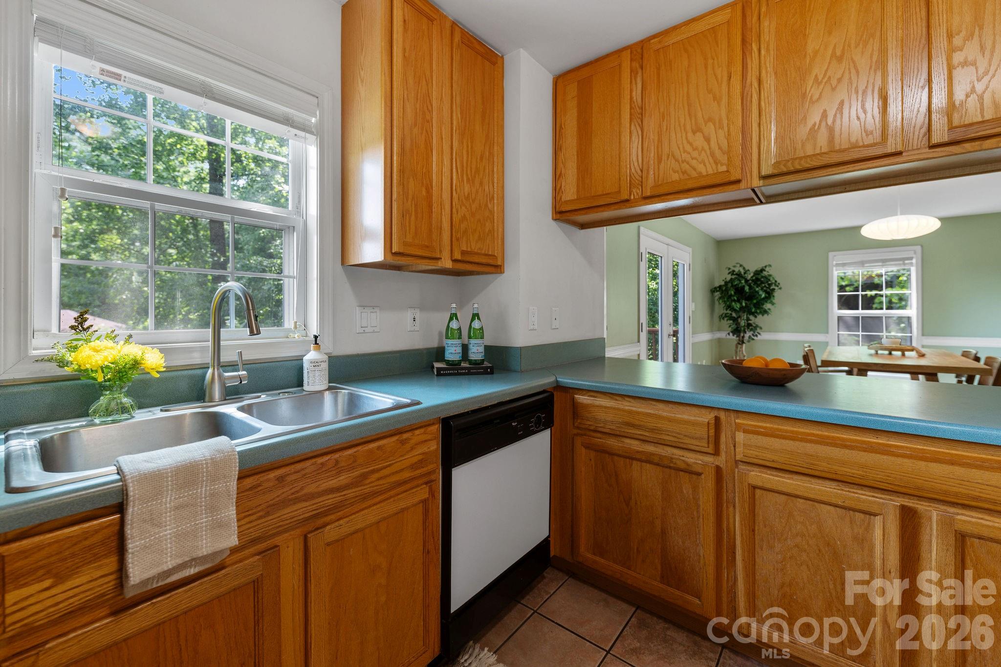 1 Pickwick Road — Asheville