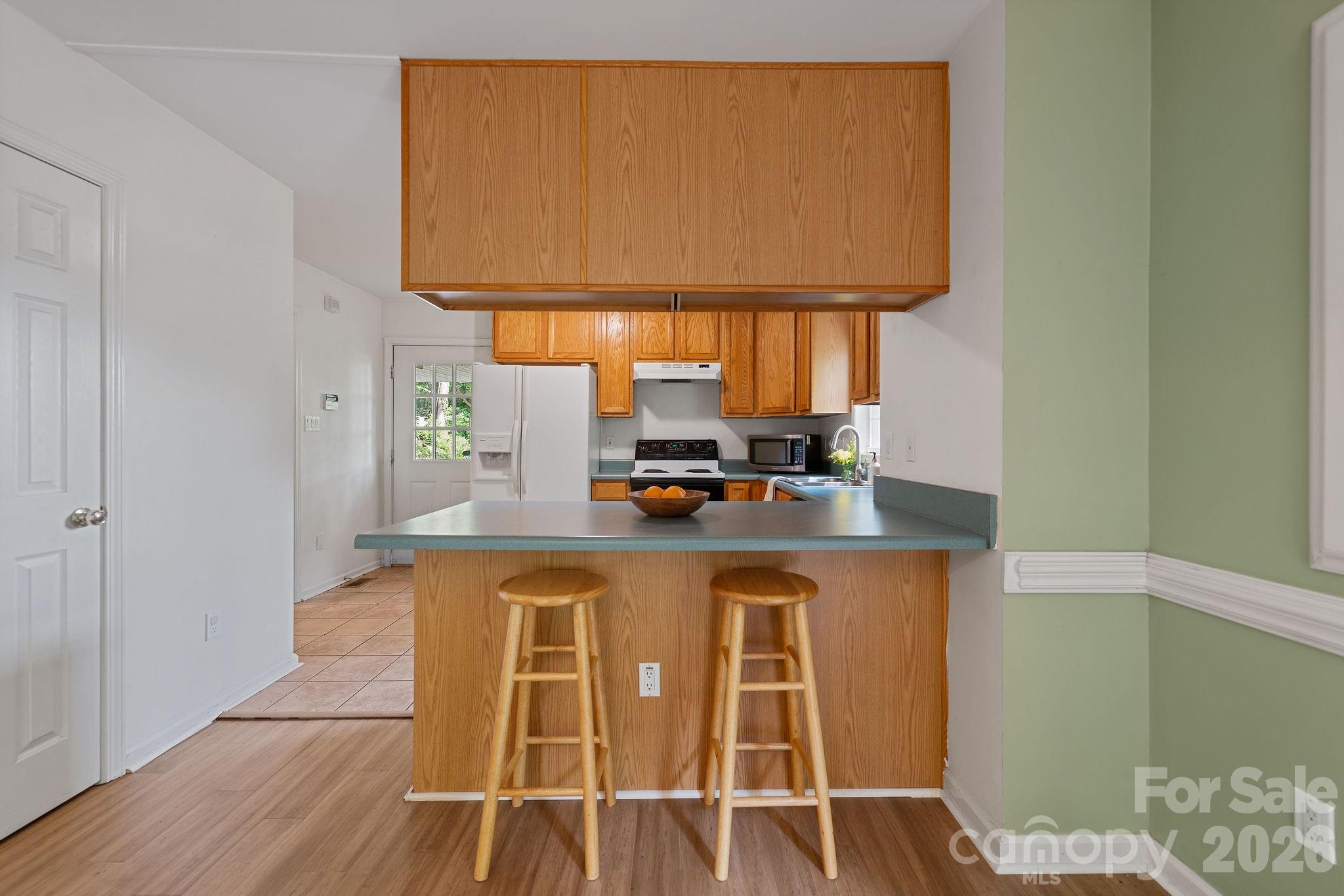 1 Pickwick Road — Asheville