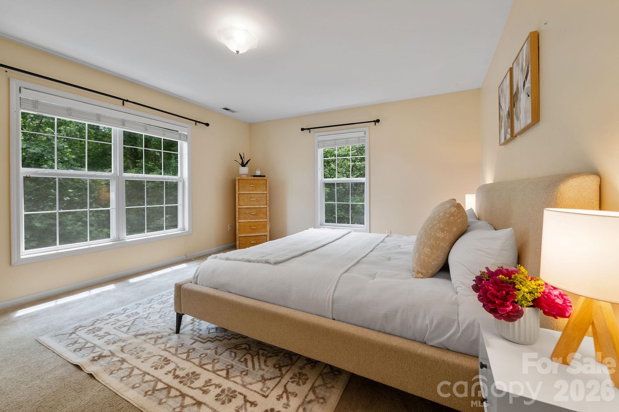 1 Pickwick Road — Asheville