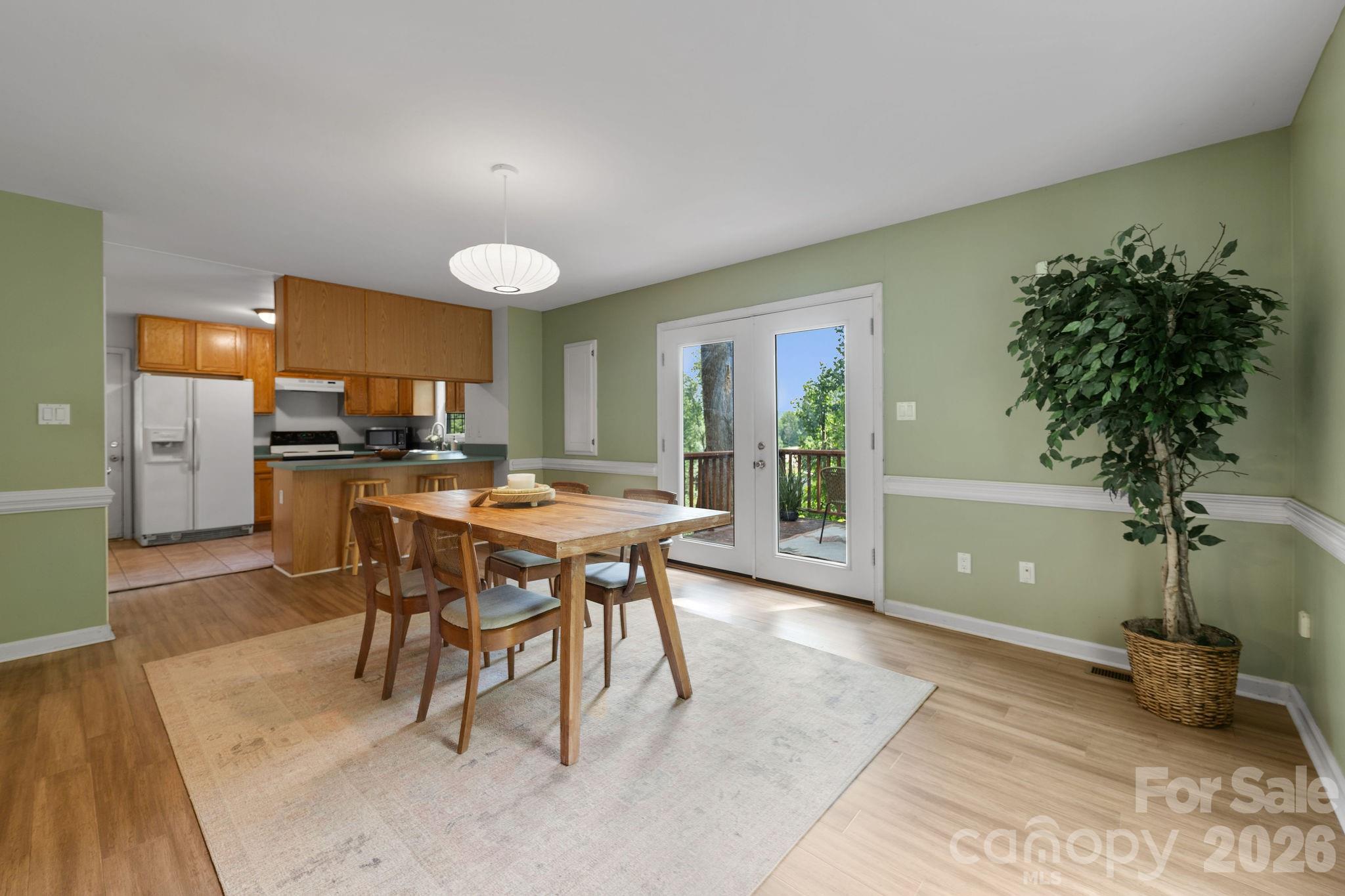 1 Pickwick Road — Asheville