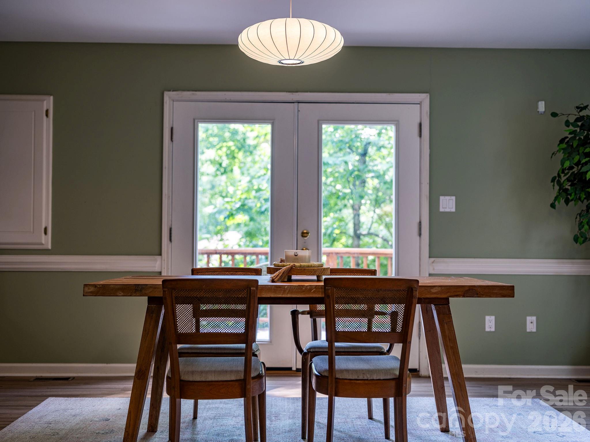 1 Pickwick Road — Asheville