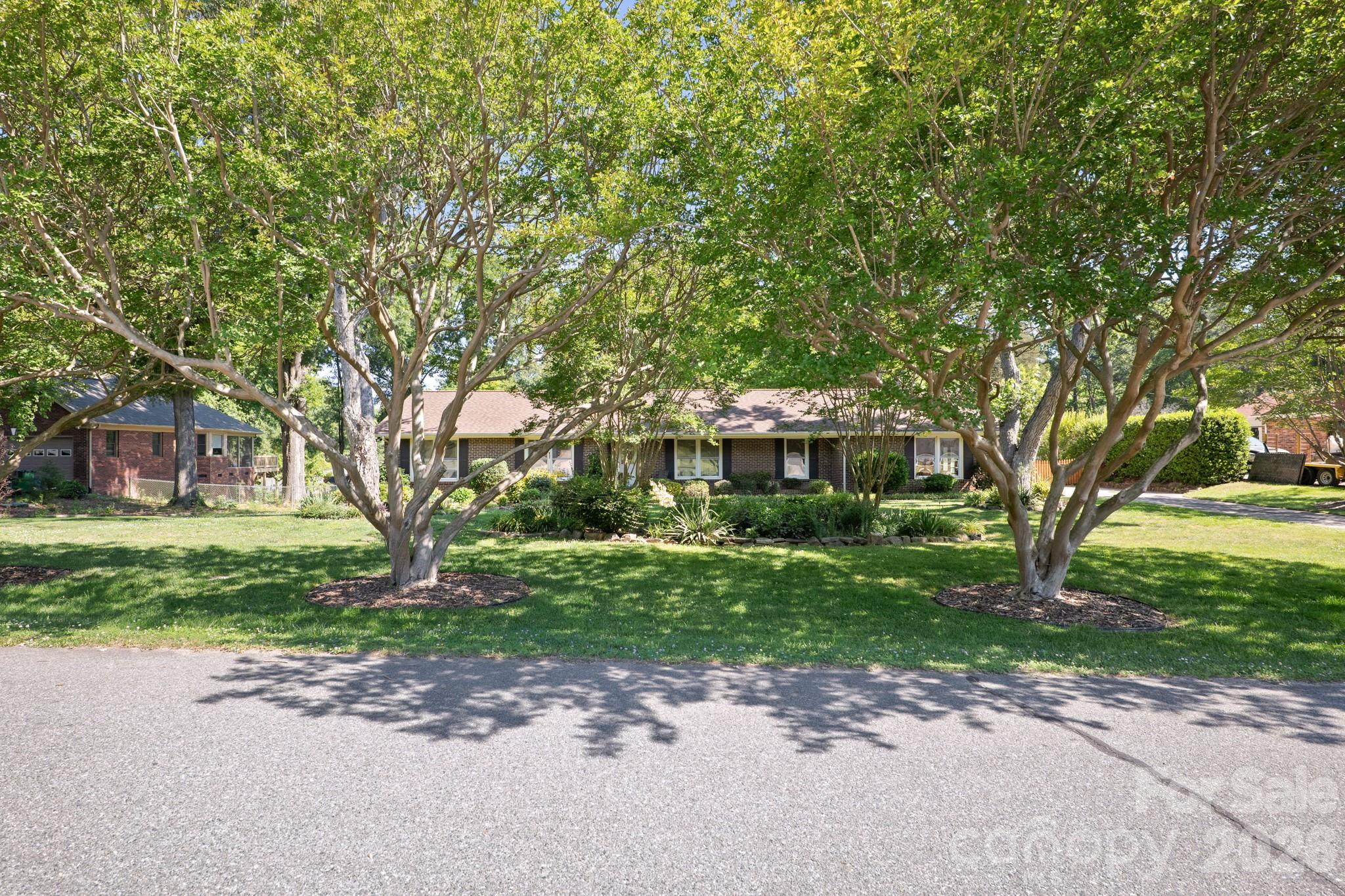 4323 Creemore Drive — Charlotte