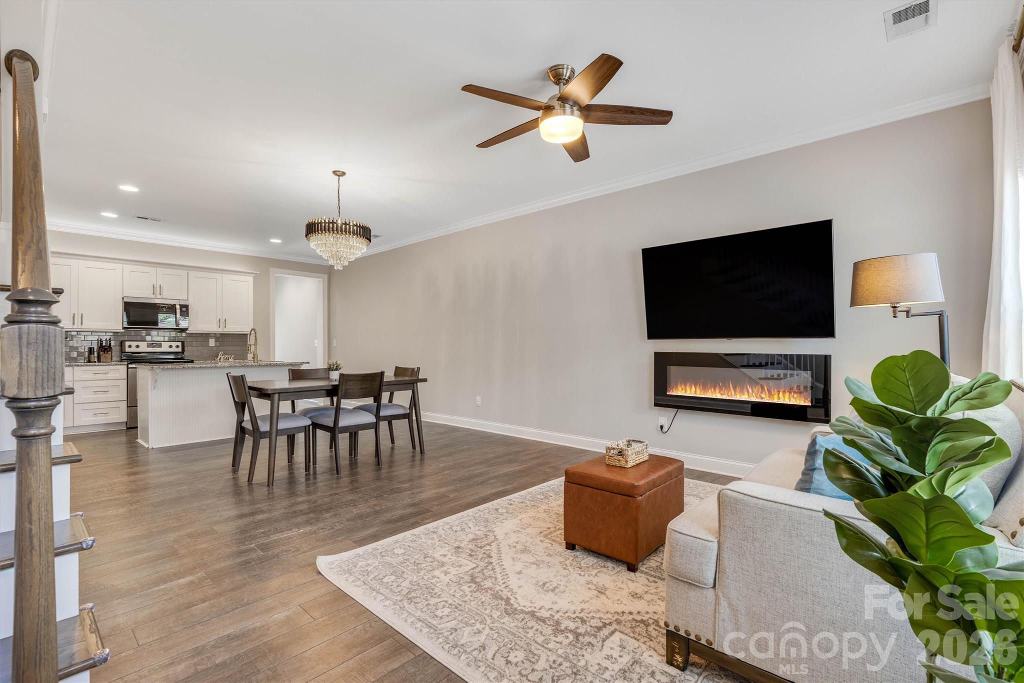 1148 Almerton Drive — Denver