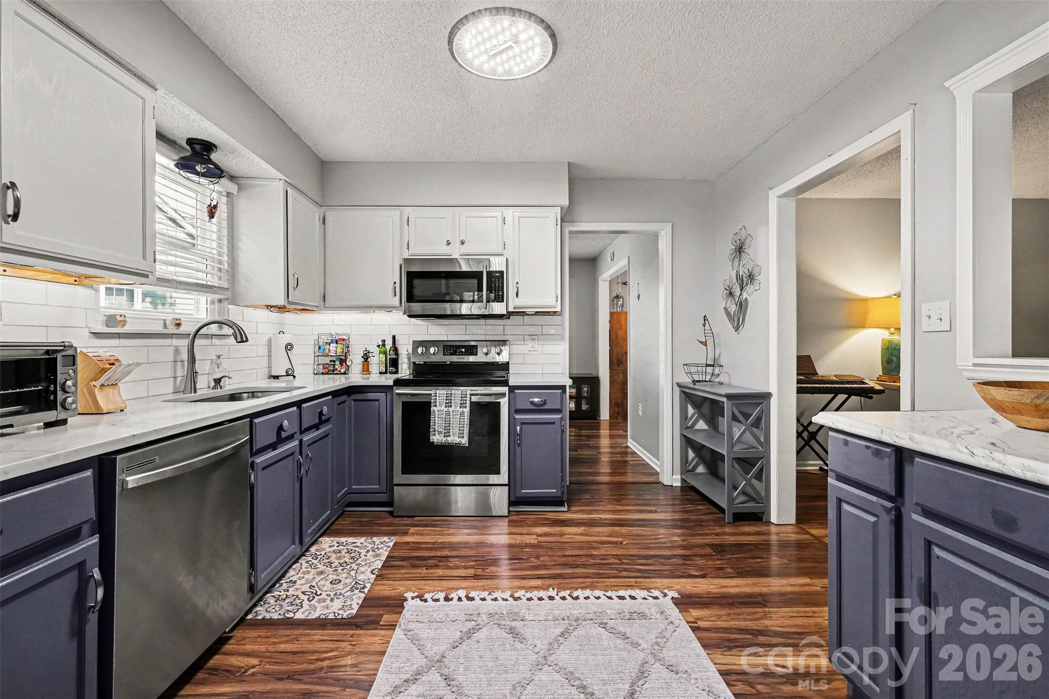 9803 Cooper Run Lane — Charlotte