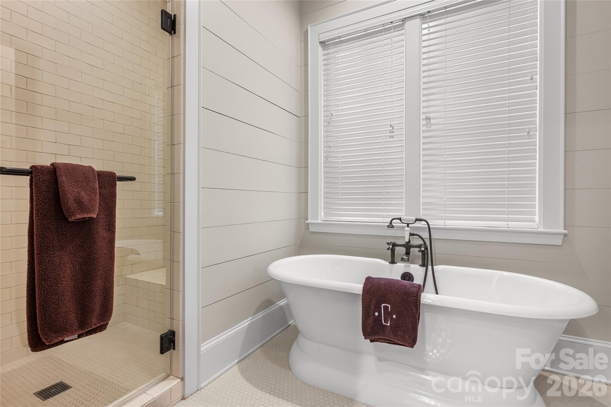 1585 Cold Mountain Road — Lake Toxaway