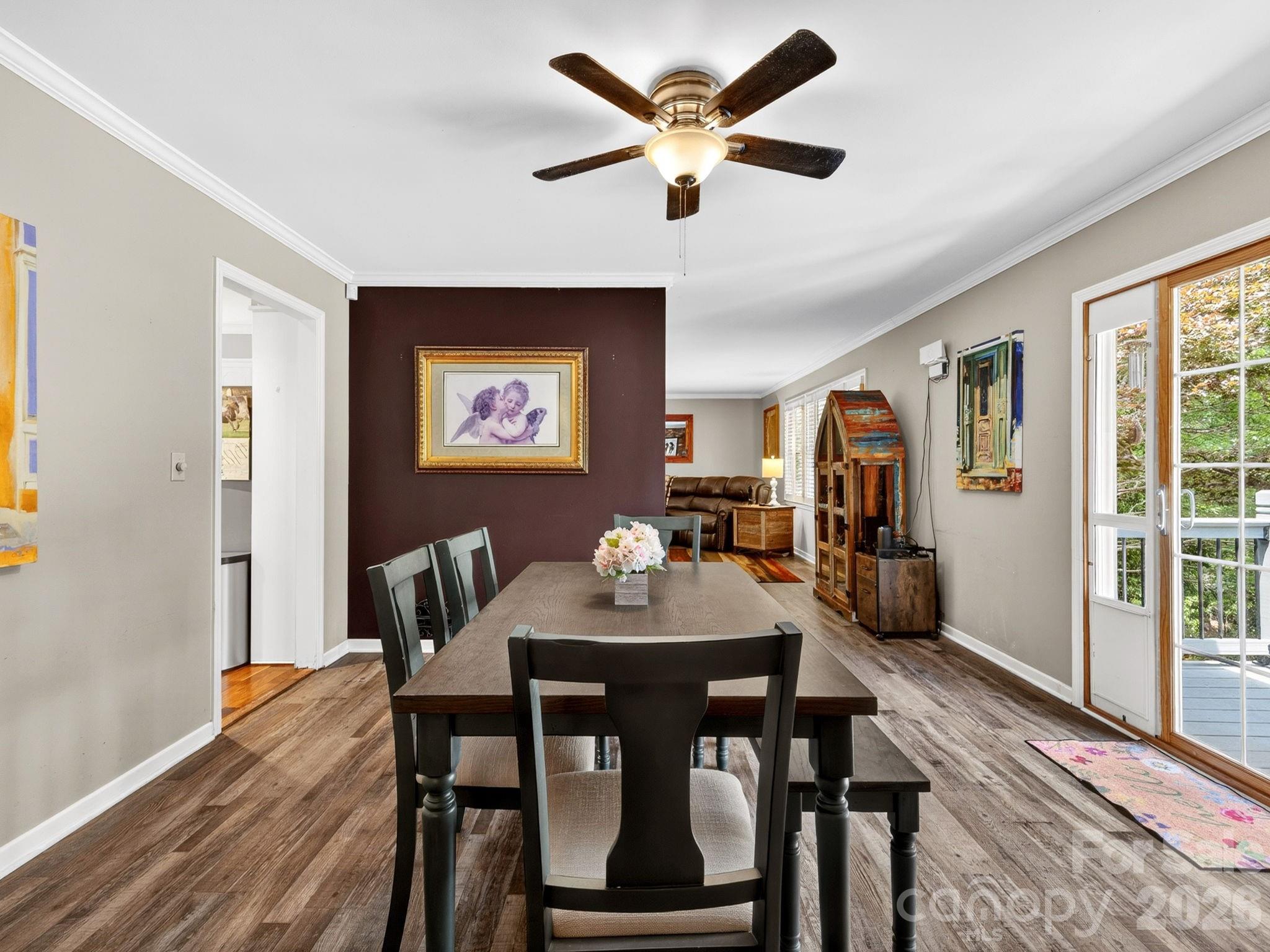 707 Dogwood Trail — Tryon