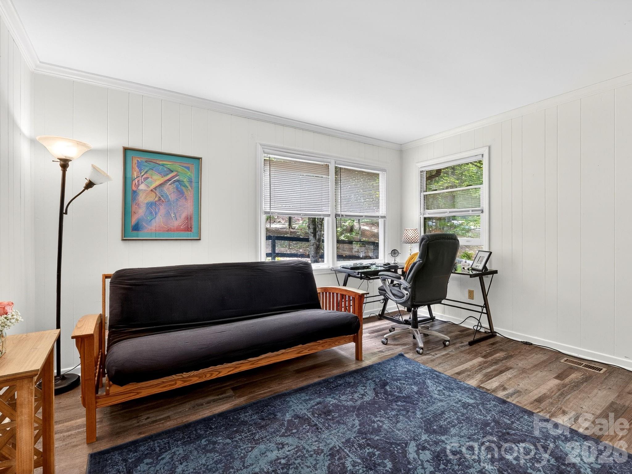 707 Dogwood Trail — Tryon