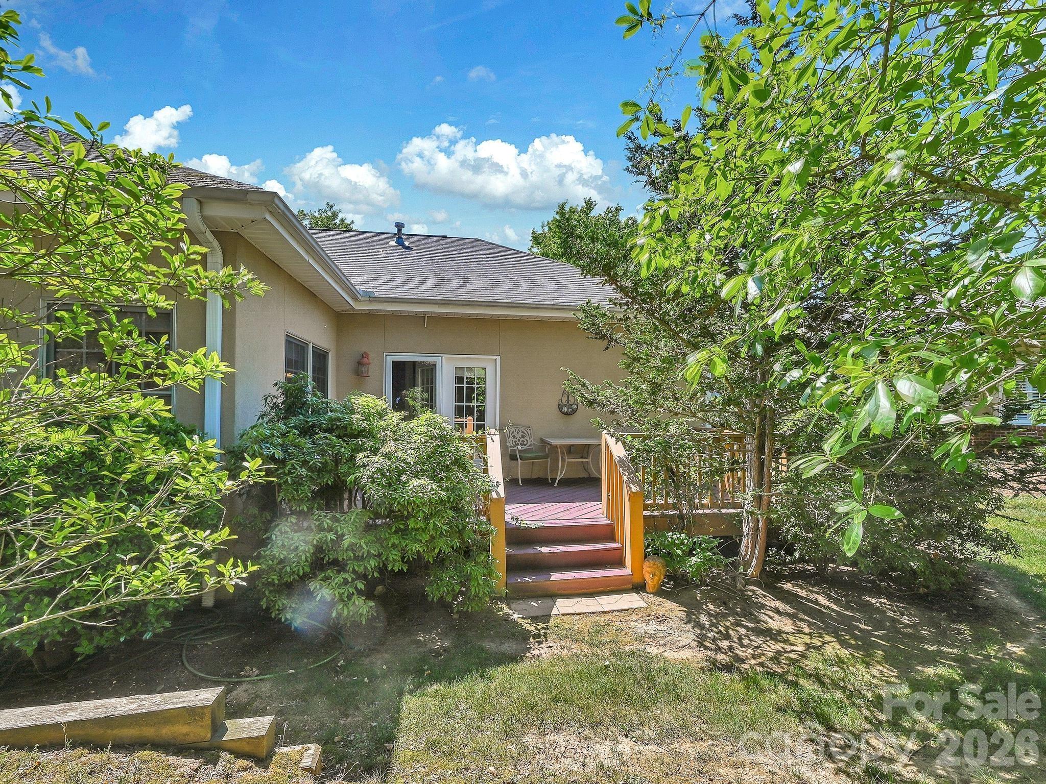 18 Boddington Court — Asheville