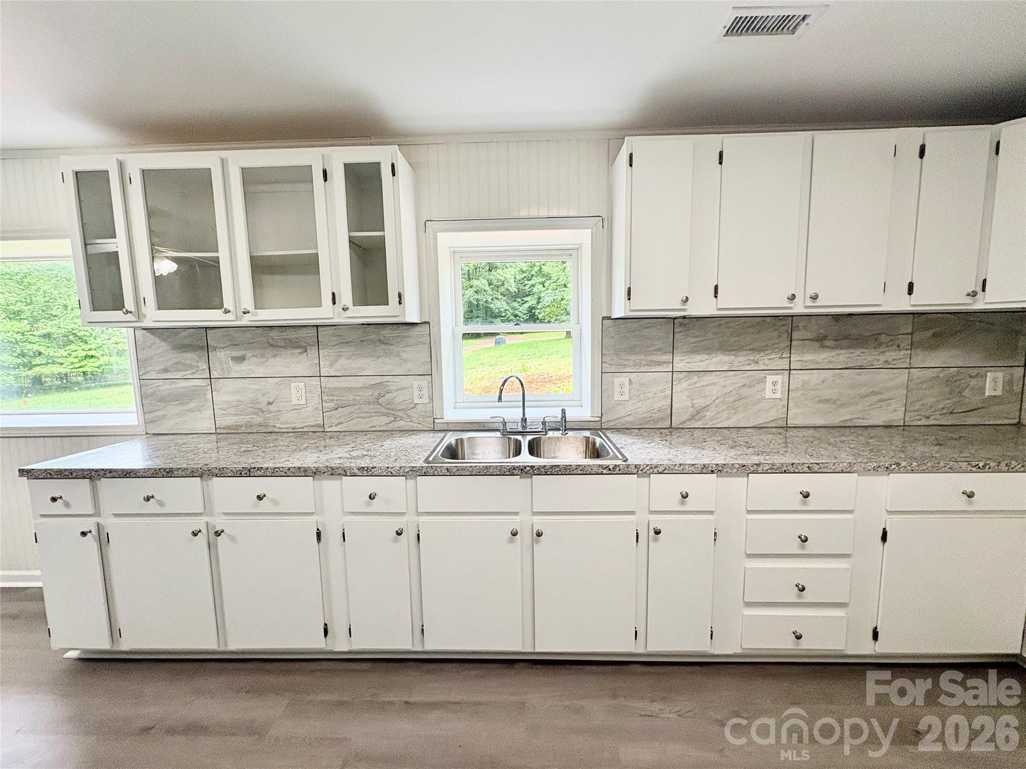 254 Beechwood Farm Road — Statesville
