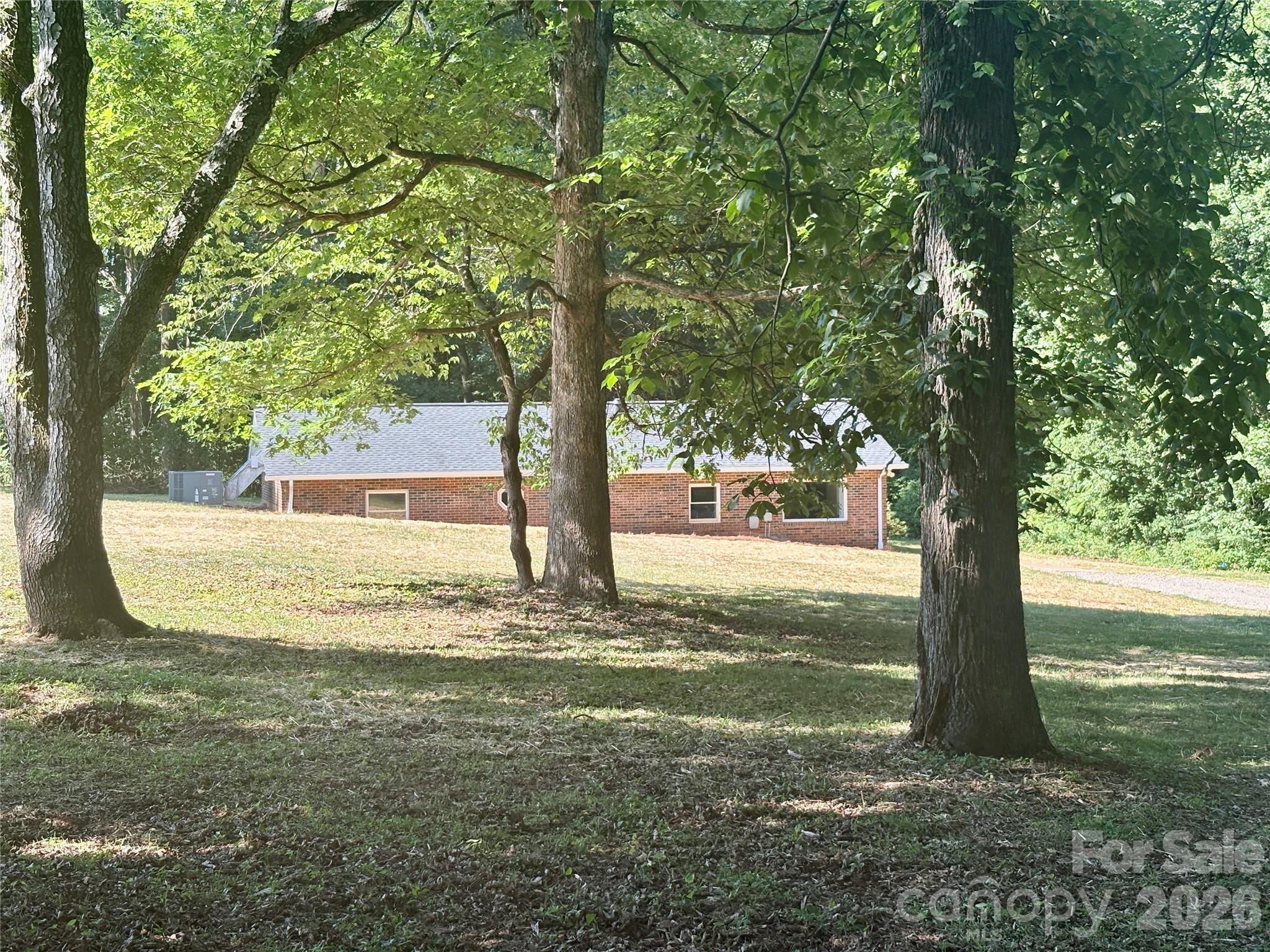 254 Beechwood Farm Road — Statesville