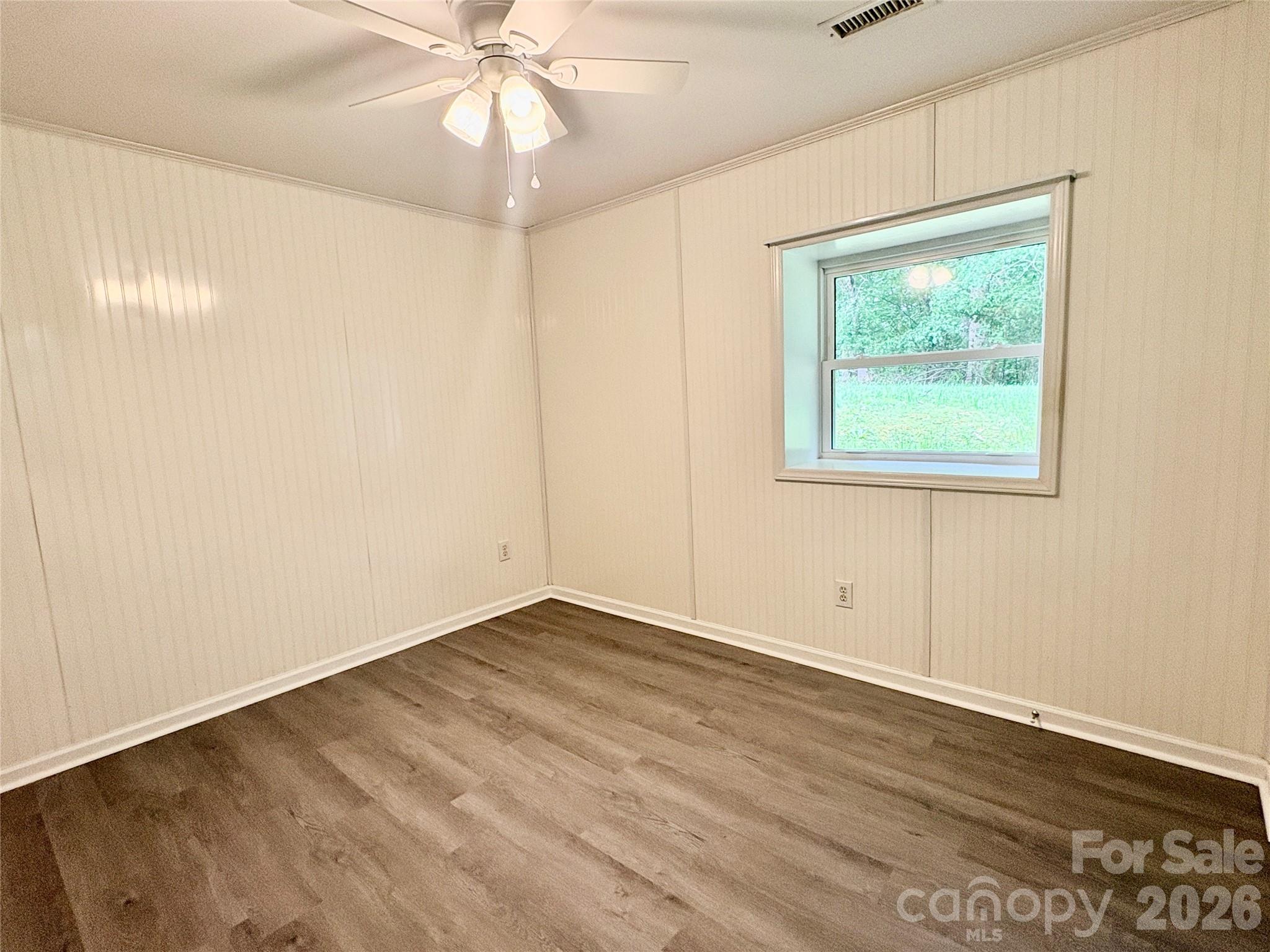 254 Beechwood Farm Road — Statesville