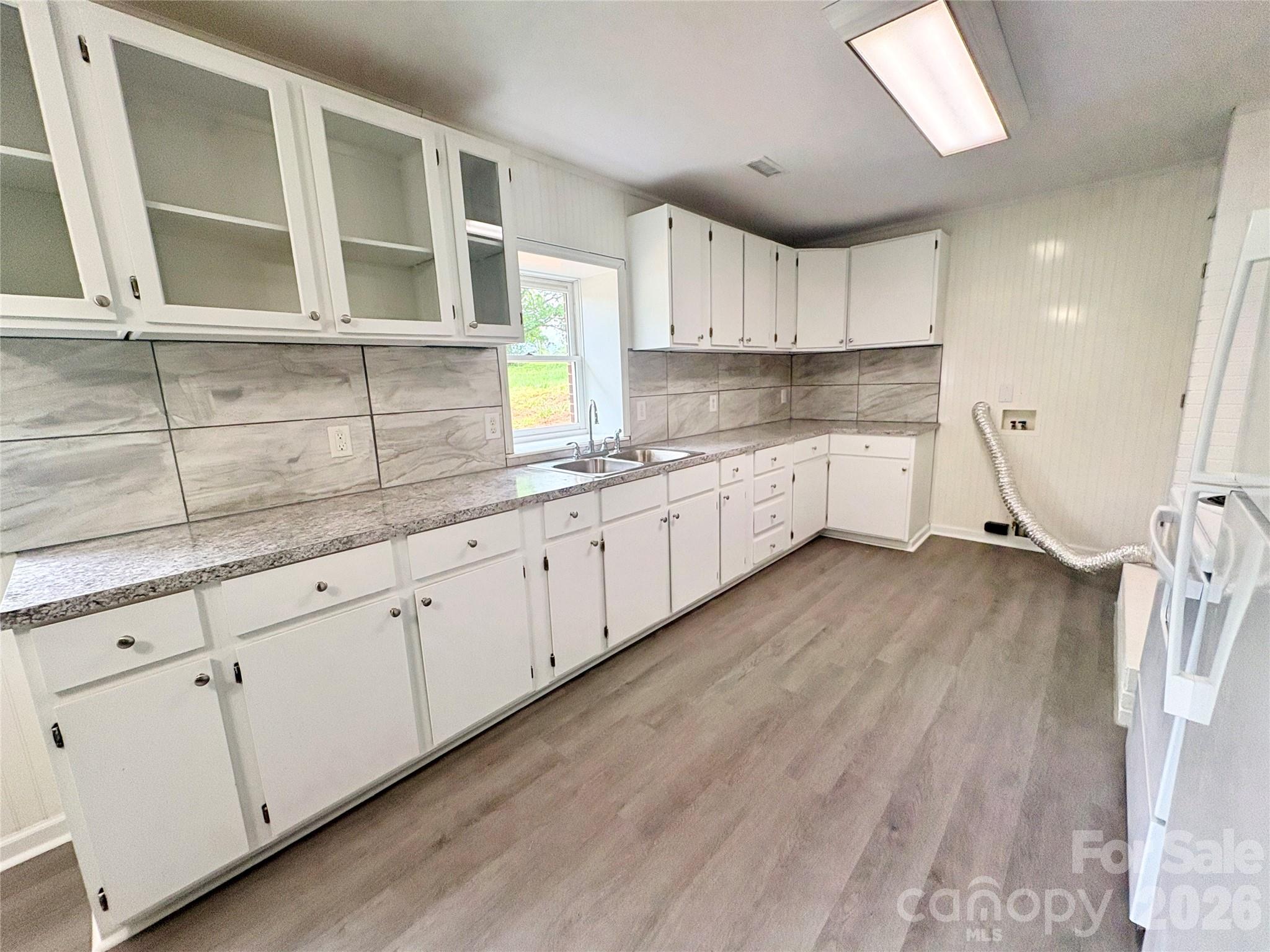254 Beechwood Farm Road — Statesville