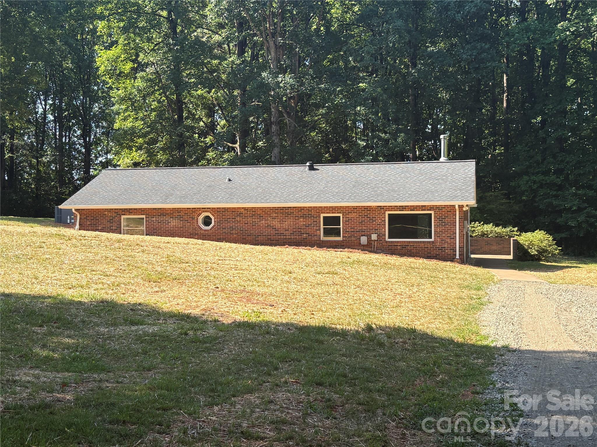254 Beechwood Farm Road — Statesville