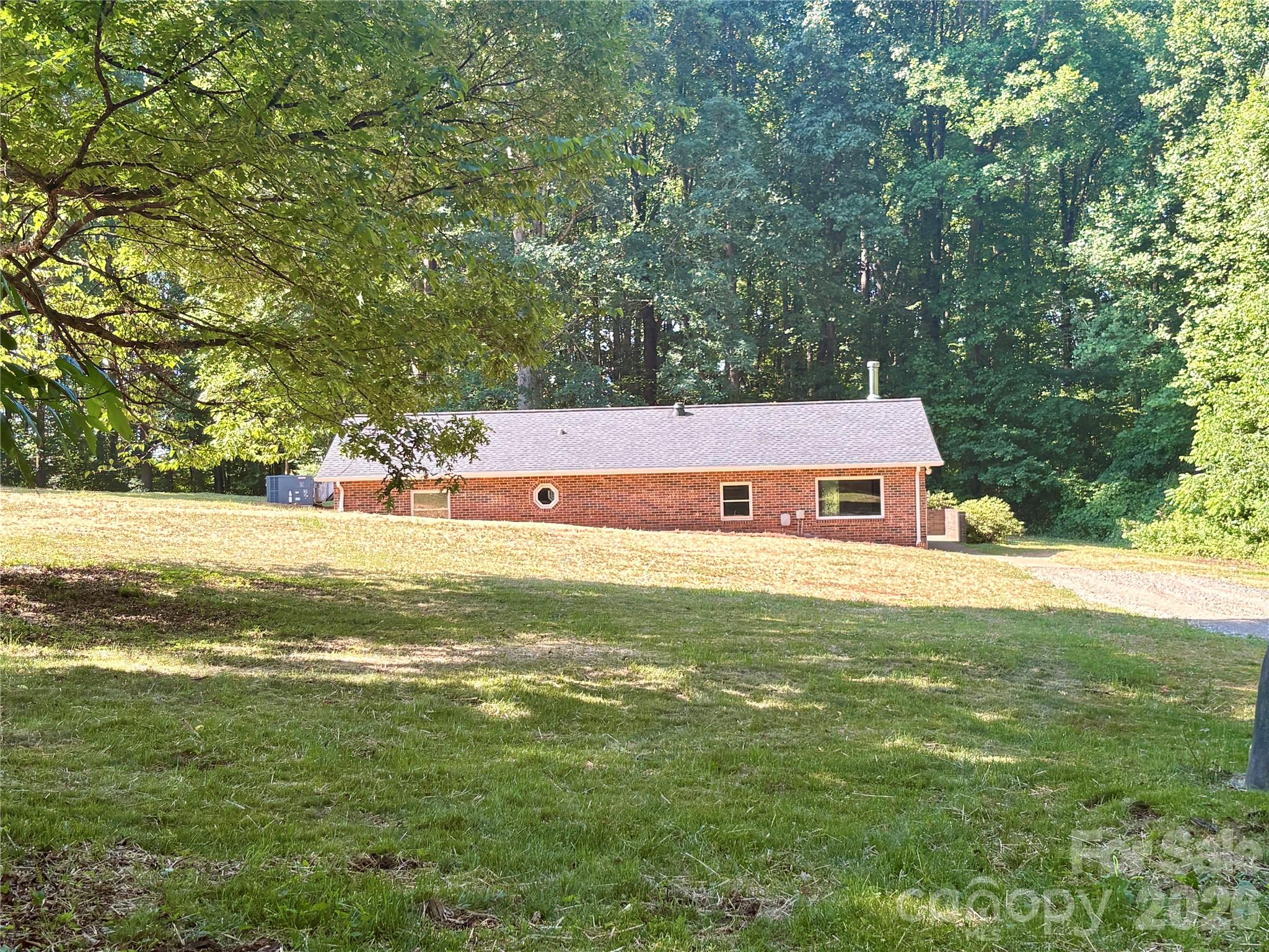 254 Beechwood Farm Road — Statesville