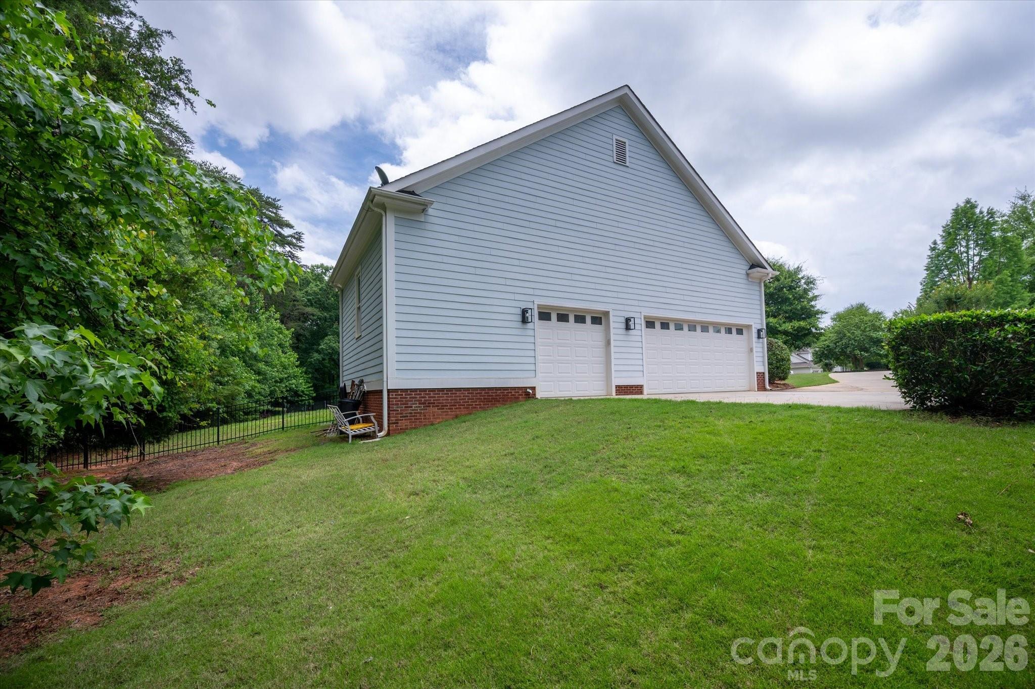 5752 Morris Hunt Drive — Fort Mill