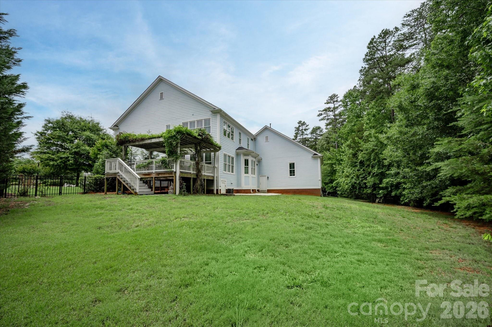 5752 Morris Hunt Drive — Fort Mill