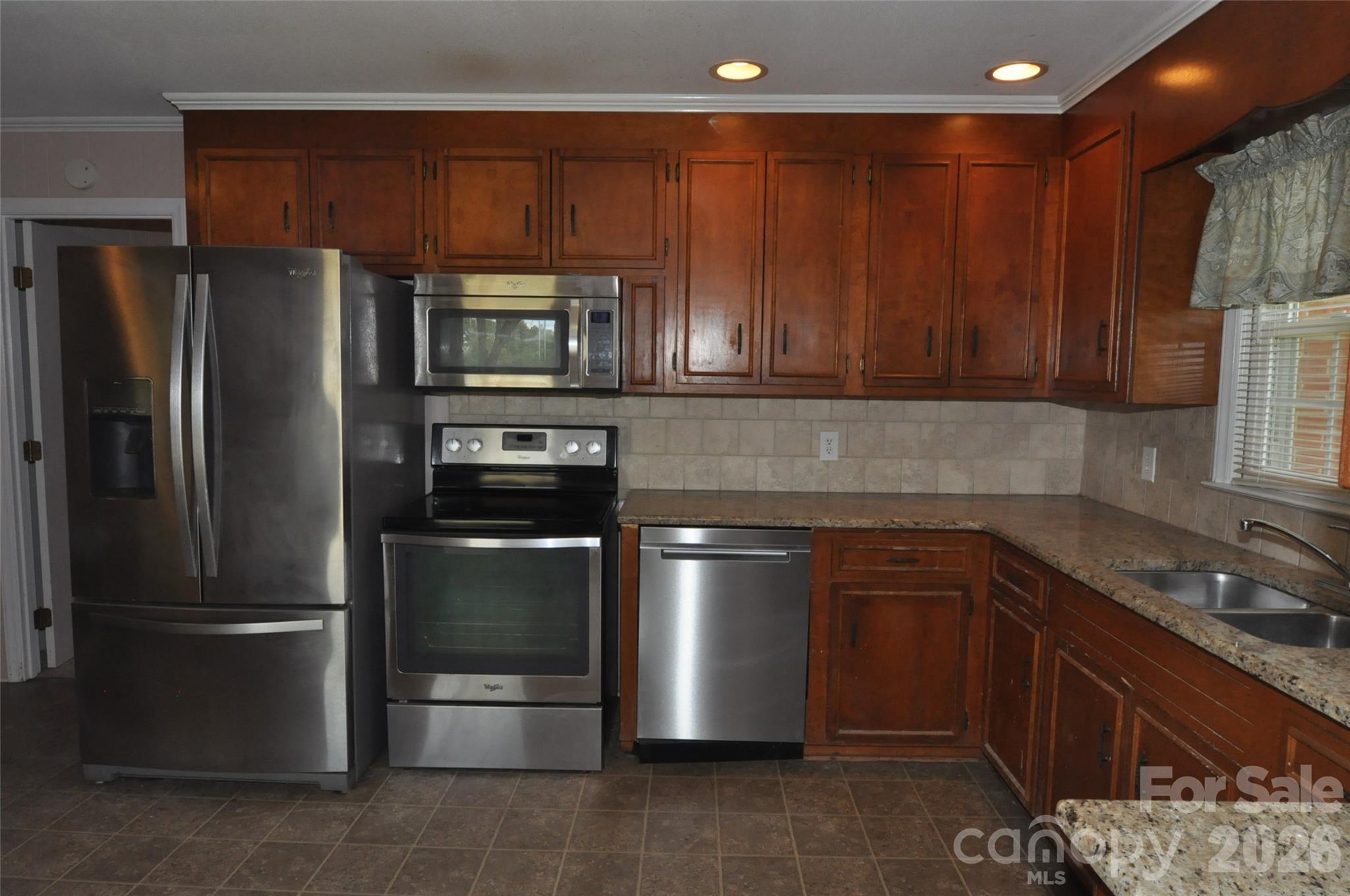 3693 Bethlehem Road — Blackstock