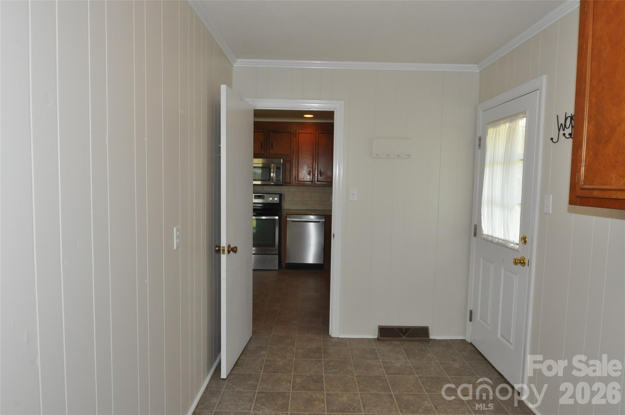 3693 Bethlehem Road — Blackstock