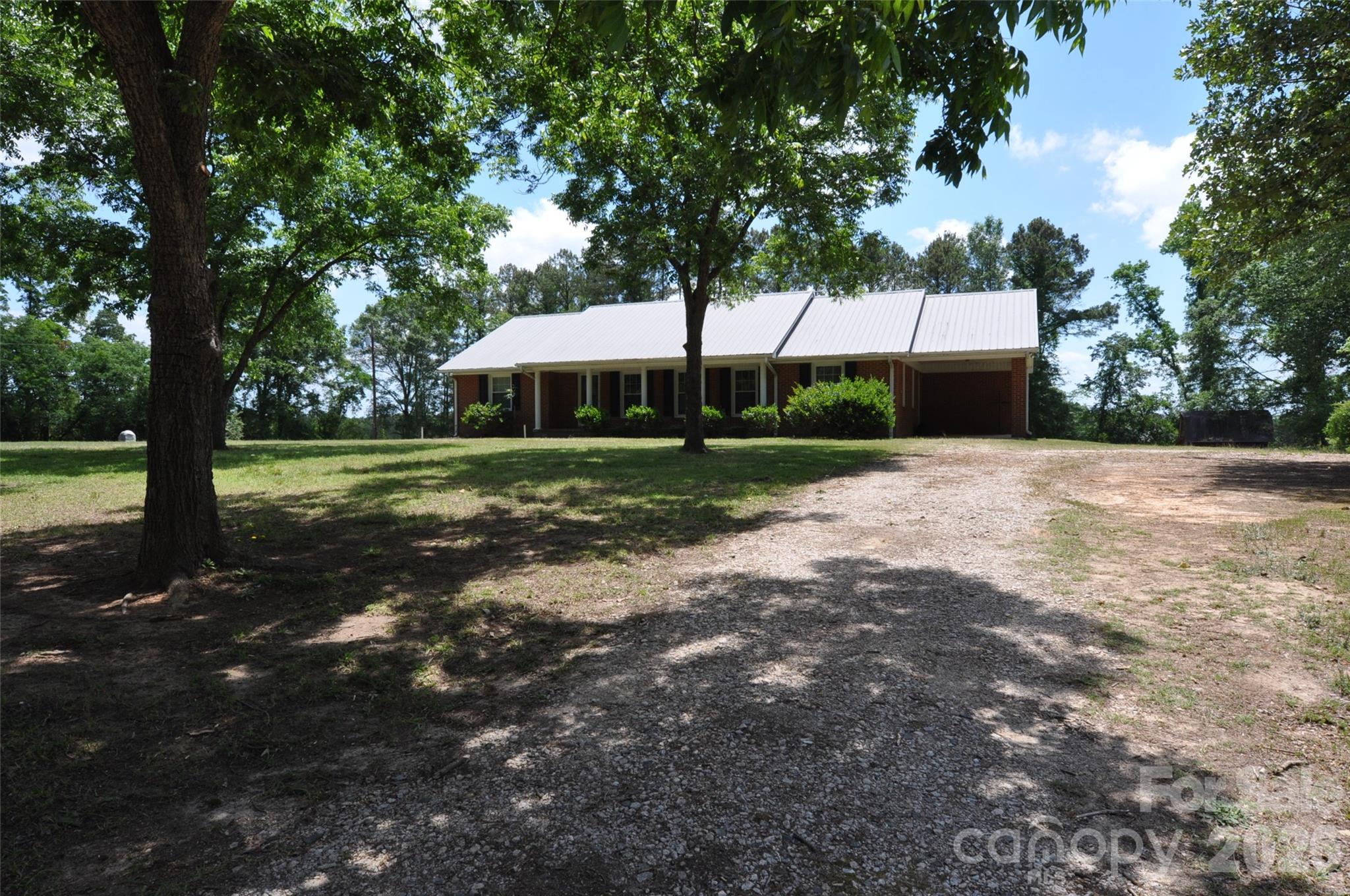 3693 Bethlehem Road — Blackstock