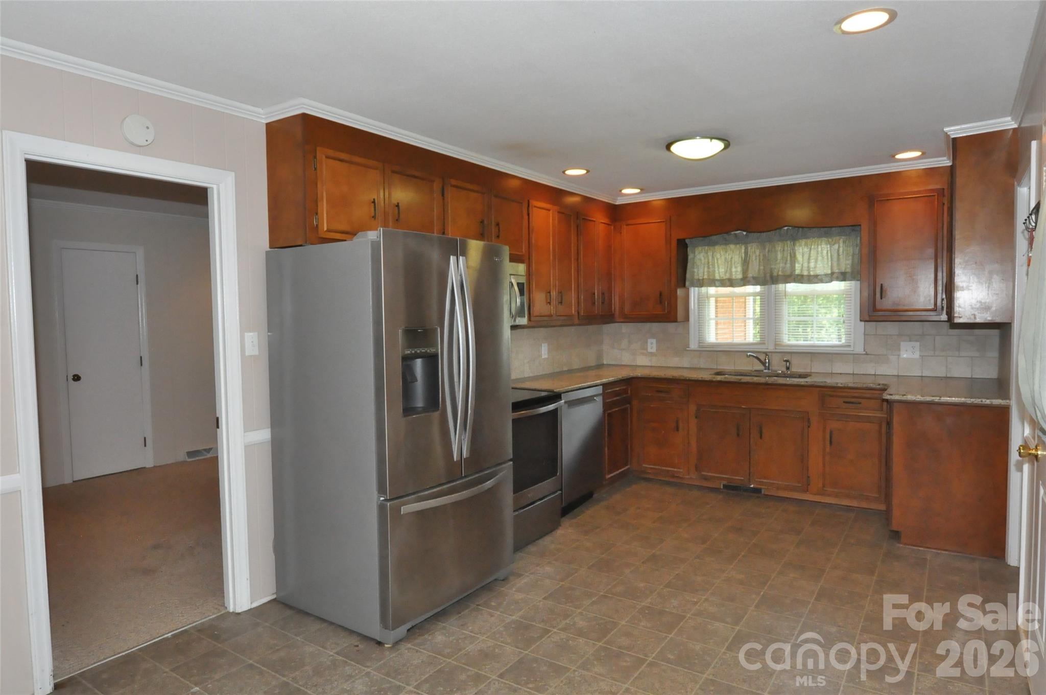 3693 Bethlehem Road — Blackstock