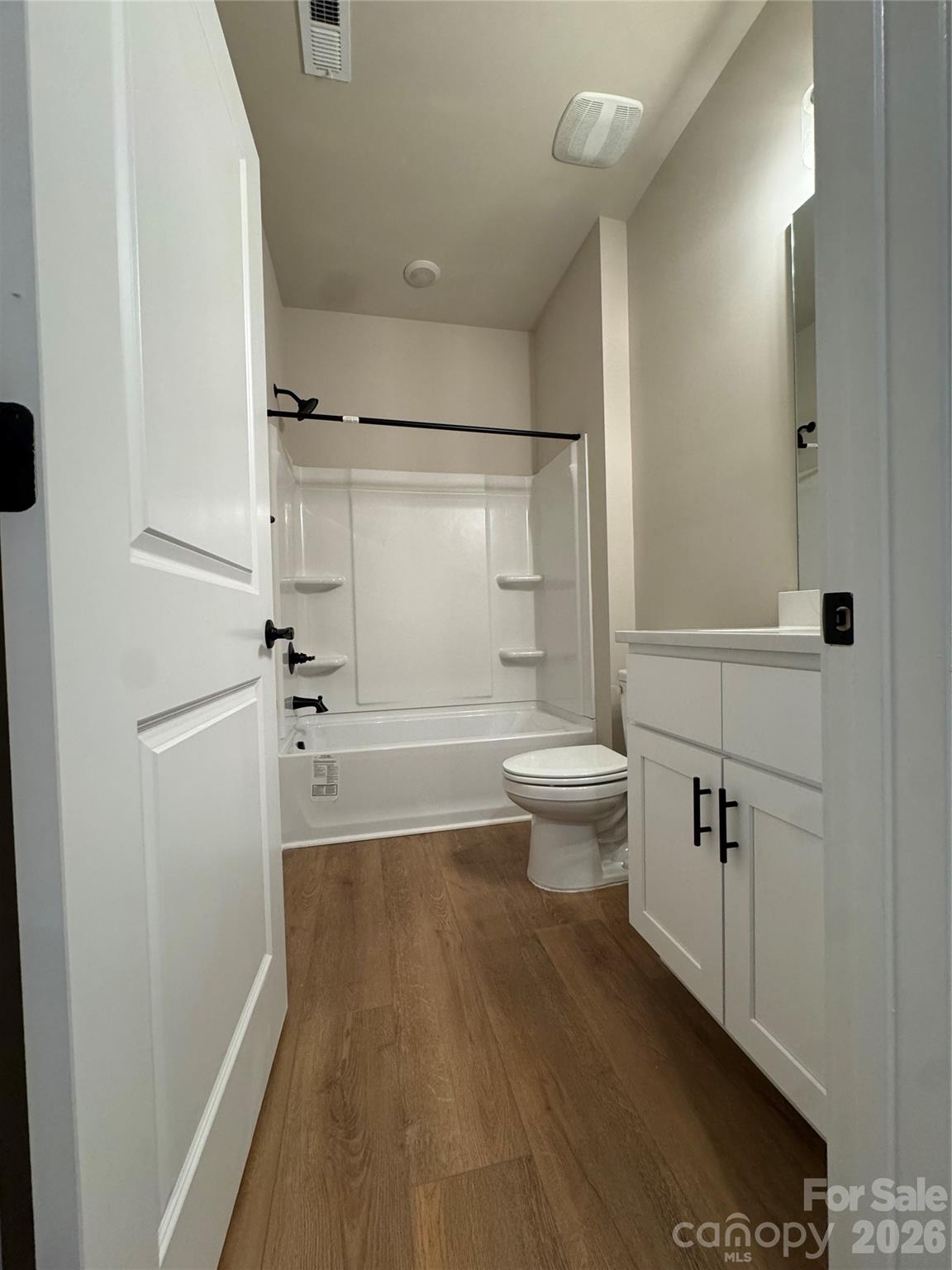403 Scarlett Oak Court NE — Lenoir