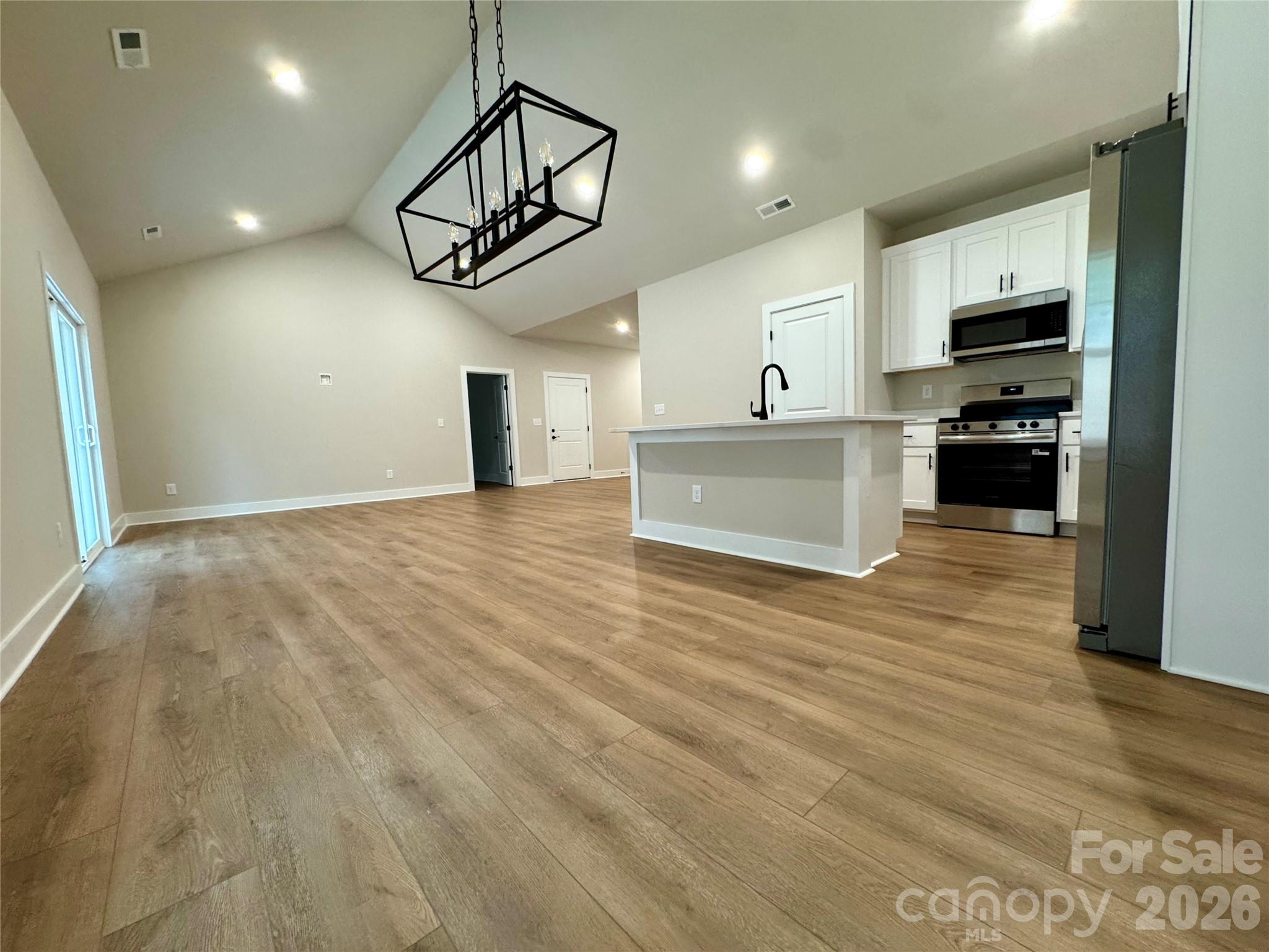 403 Scarlett Oak Court NE — Lenoir