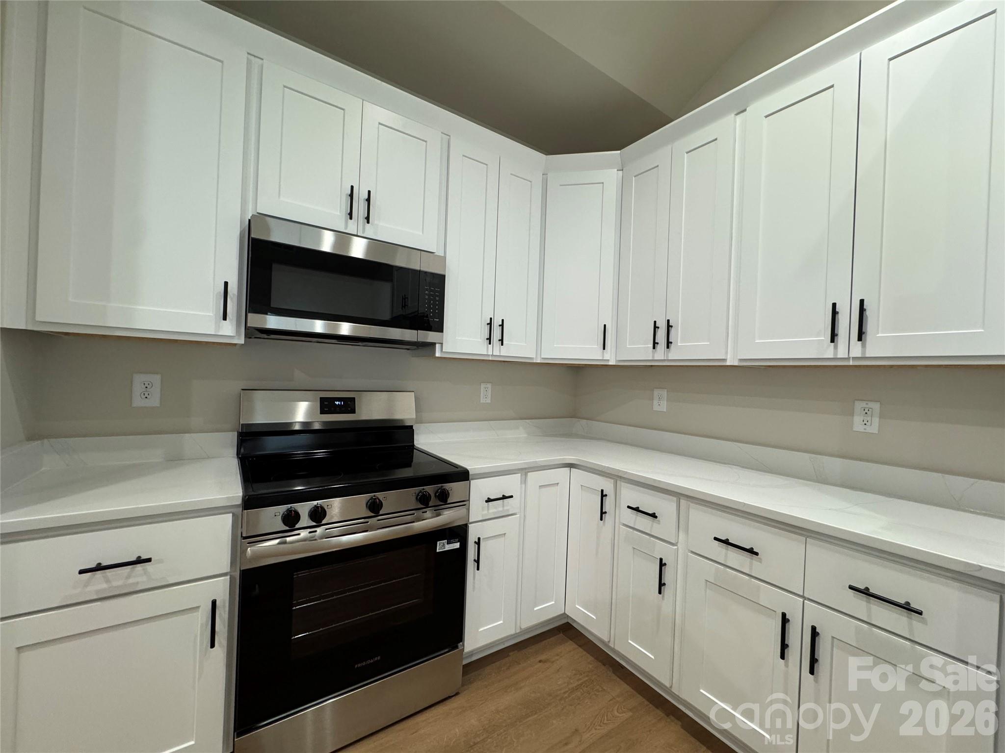 403 Scarlett Oak Court NE — Lenoir