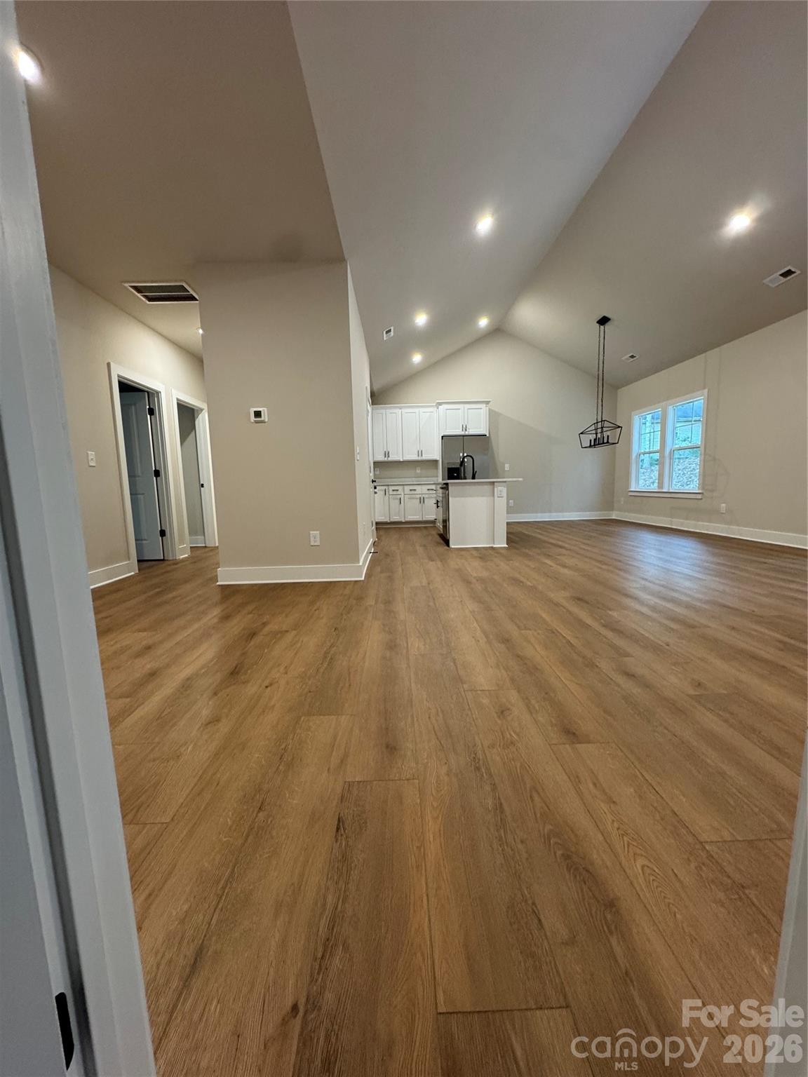 403 Scarlett Oak Court NE — Lenoir