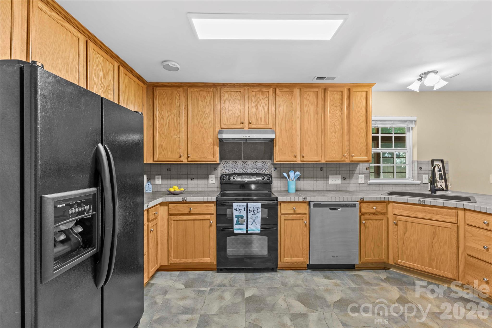 8119 Poplar Grove Circle — Waxhaw