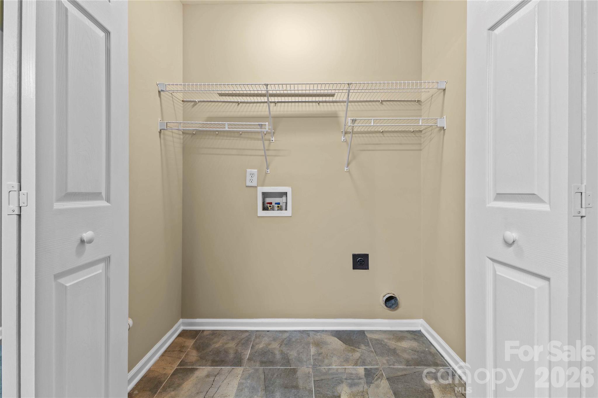 8119 Poplar Grove Circle — Waxhaw