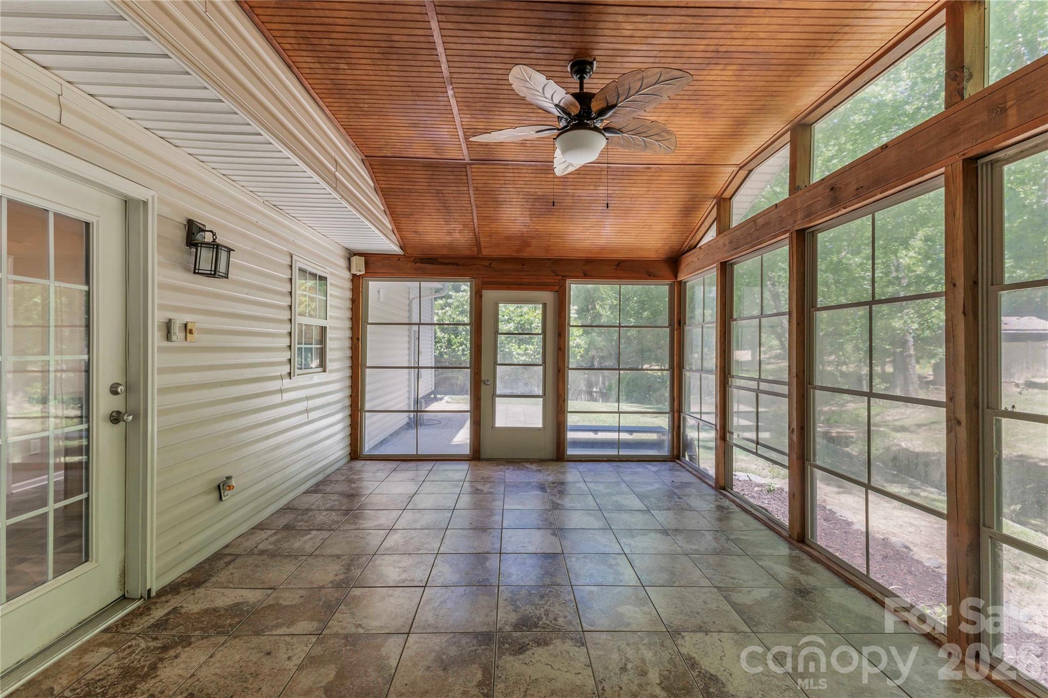 8119 Poplar Grove Circle — Waxhaw