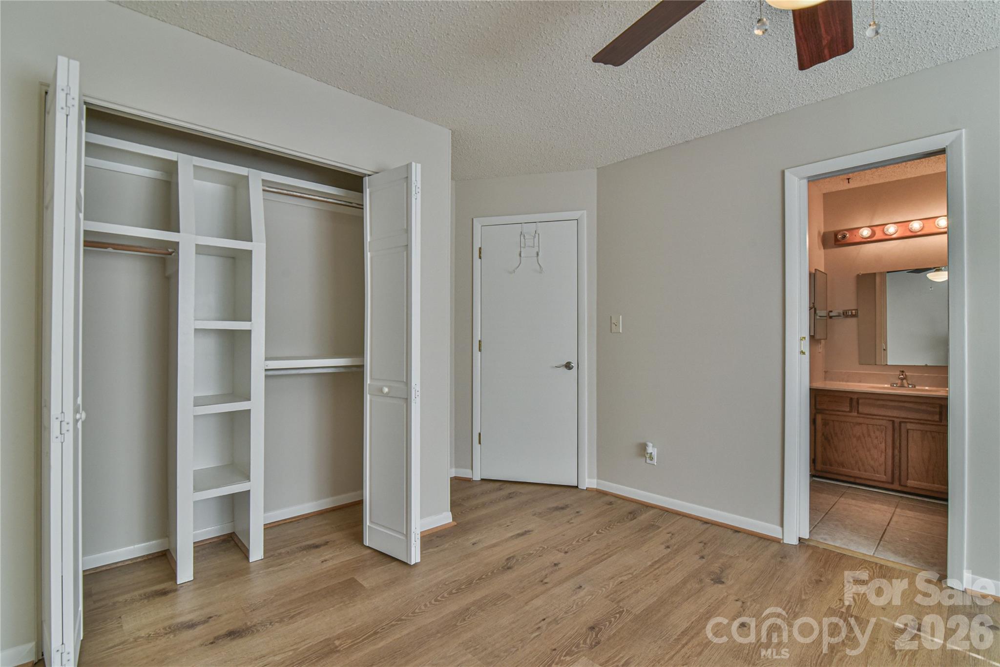 63 Hollybrook Drive — Asheville
