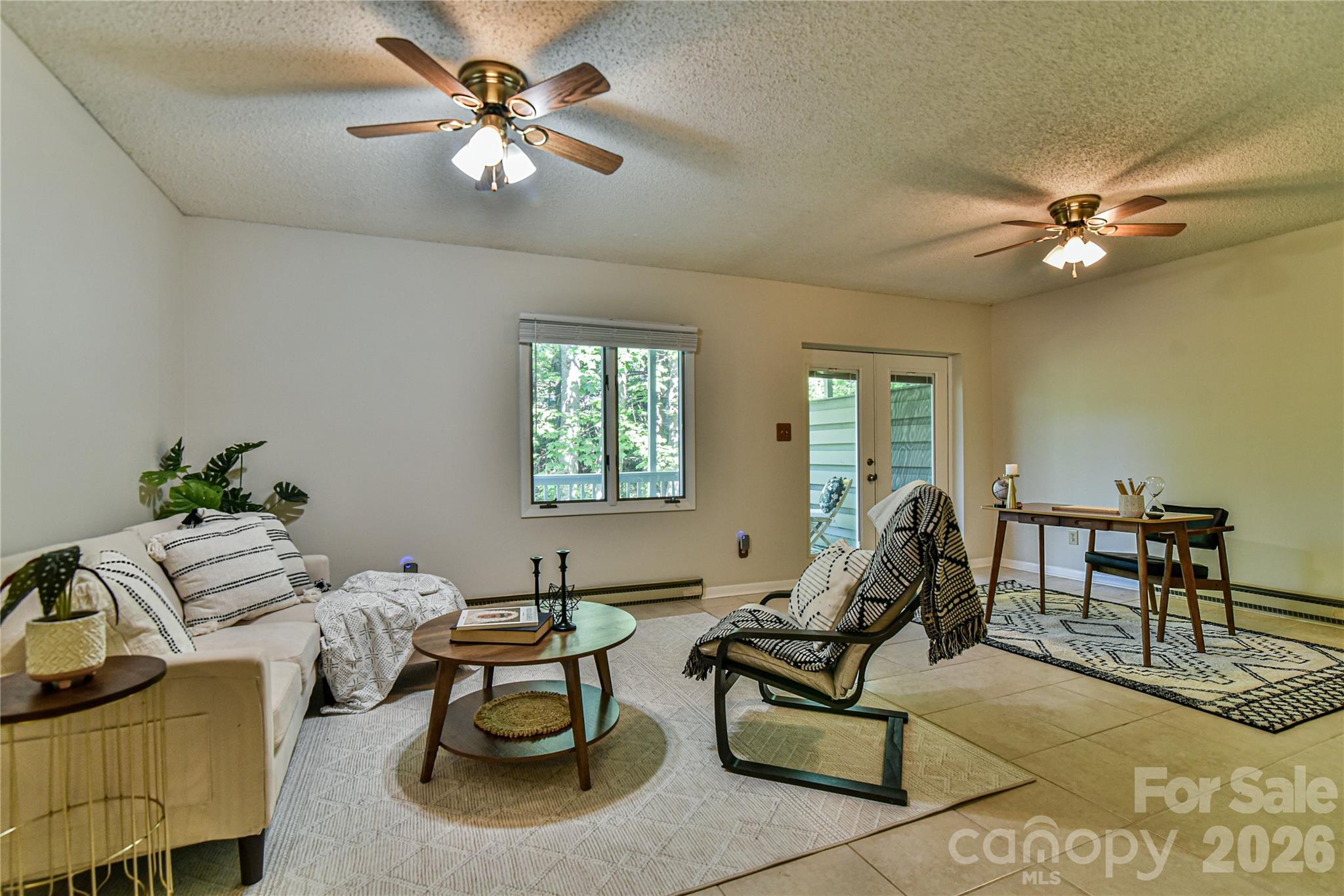 63 Hollybrook Drive — Asheville