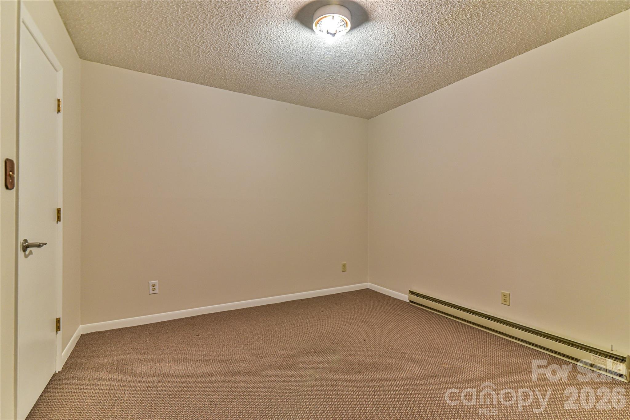 63 Hollybrook Drive — Asheville