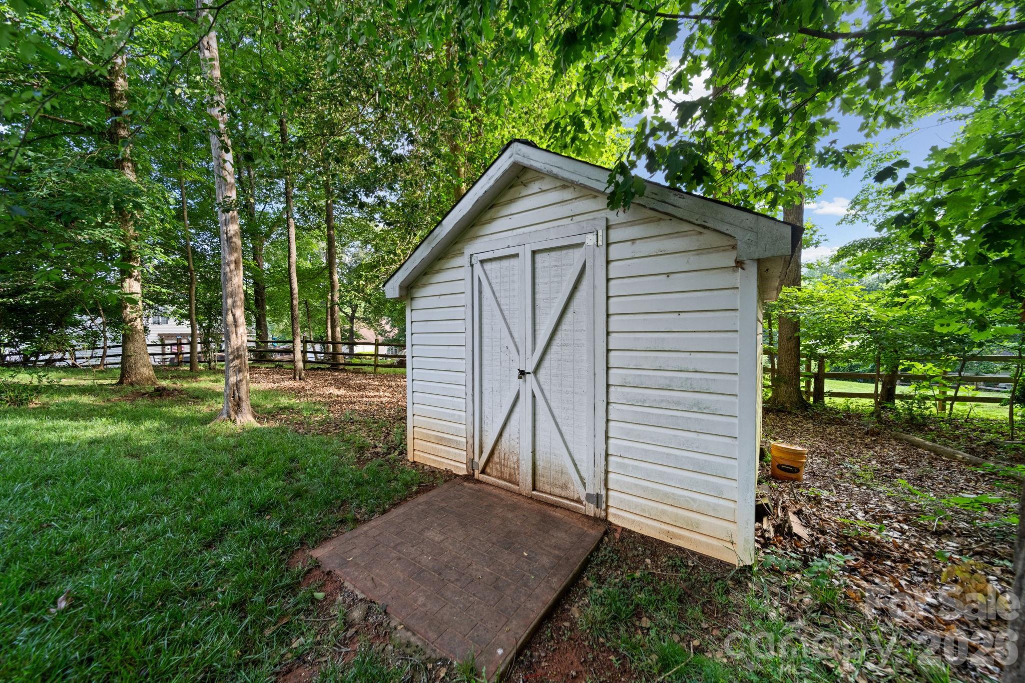 8106 Acton Court — Mint Hill