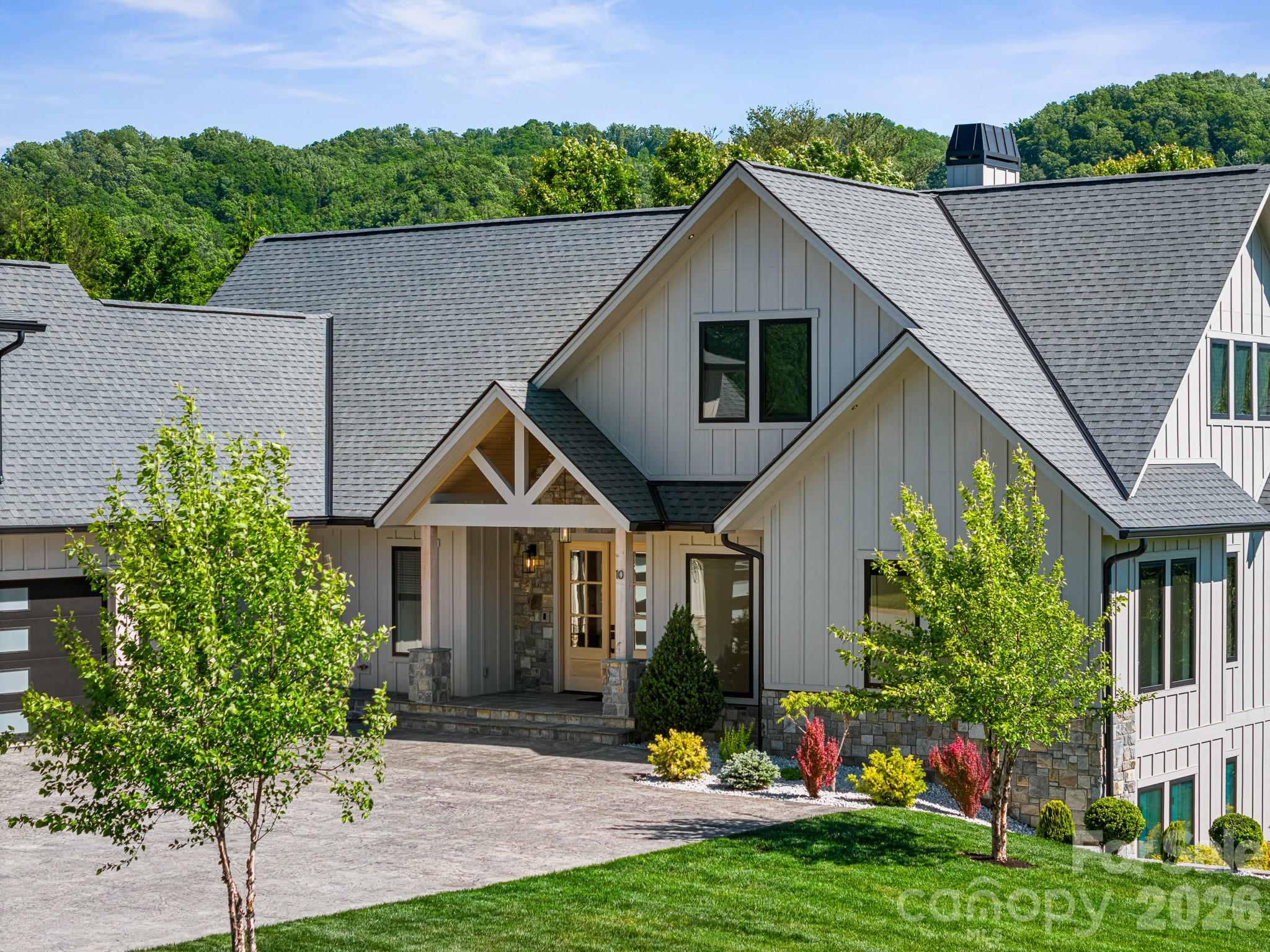 10 Autumn Leaf Drive — Fletcher